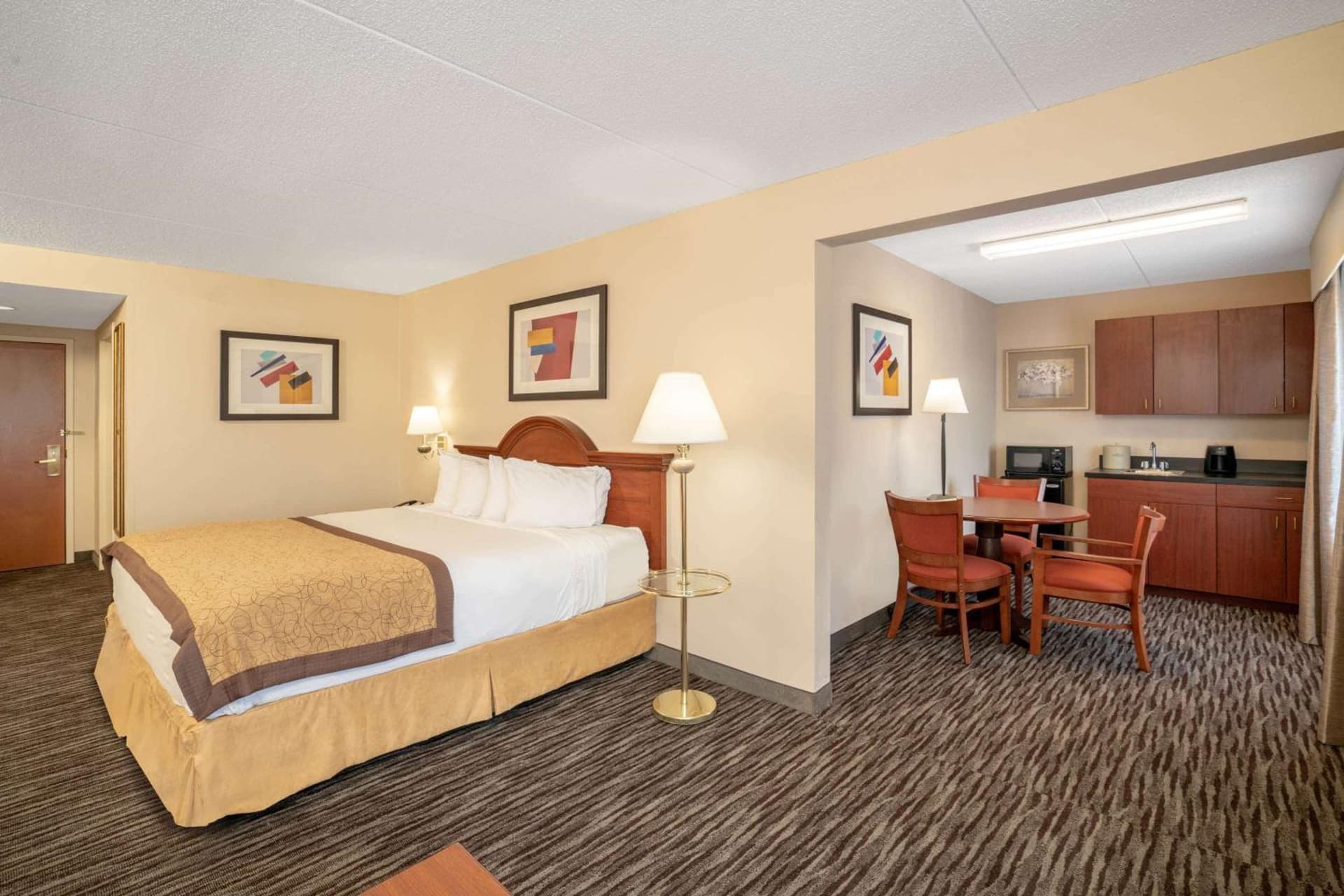 Wingate by Wyndham Charlotte Airport gallery photo in Charlotte, NC — image 18
