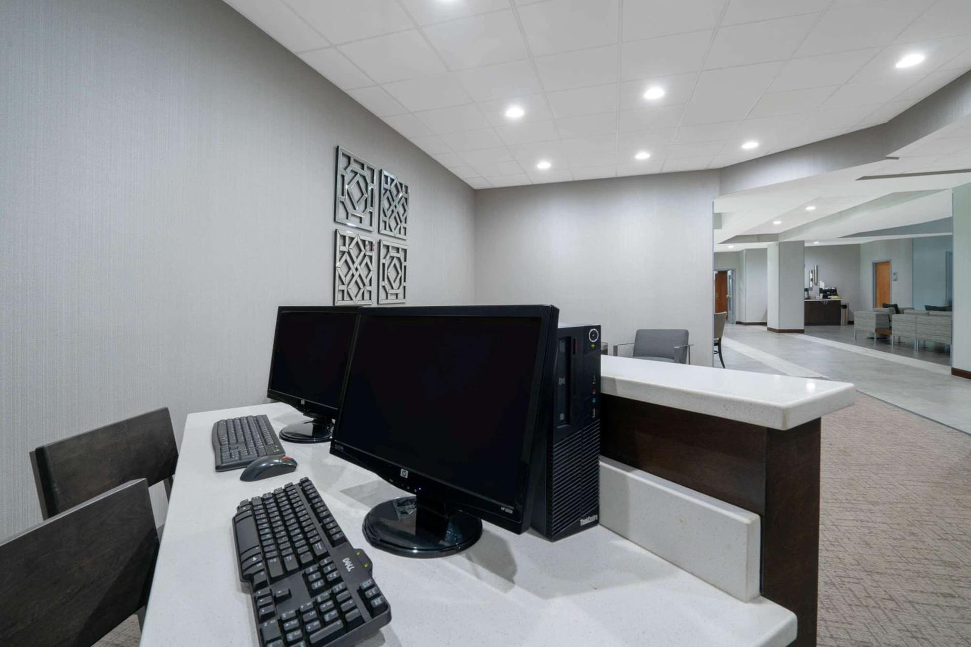 Wingate by Wyndham Charlotte Airport gallery photo in Charlotte, NC — image 5