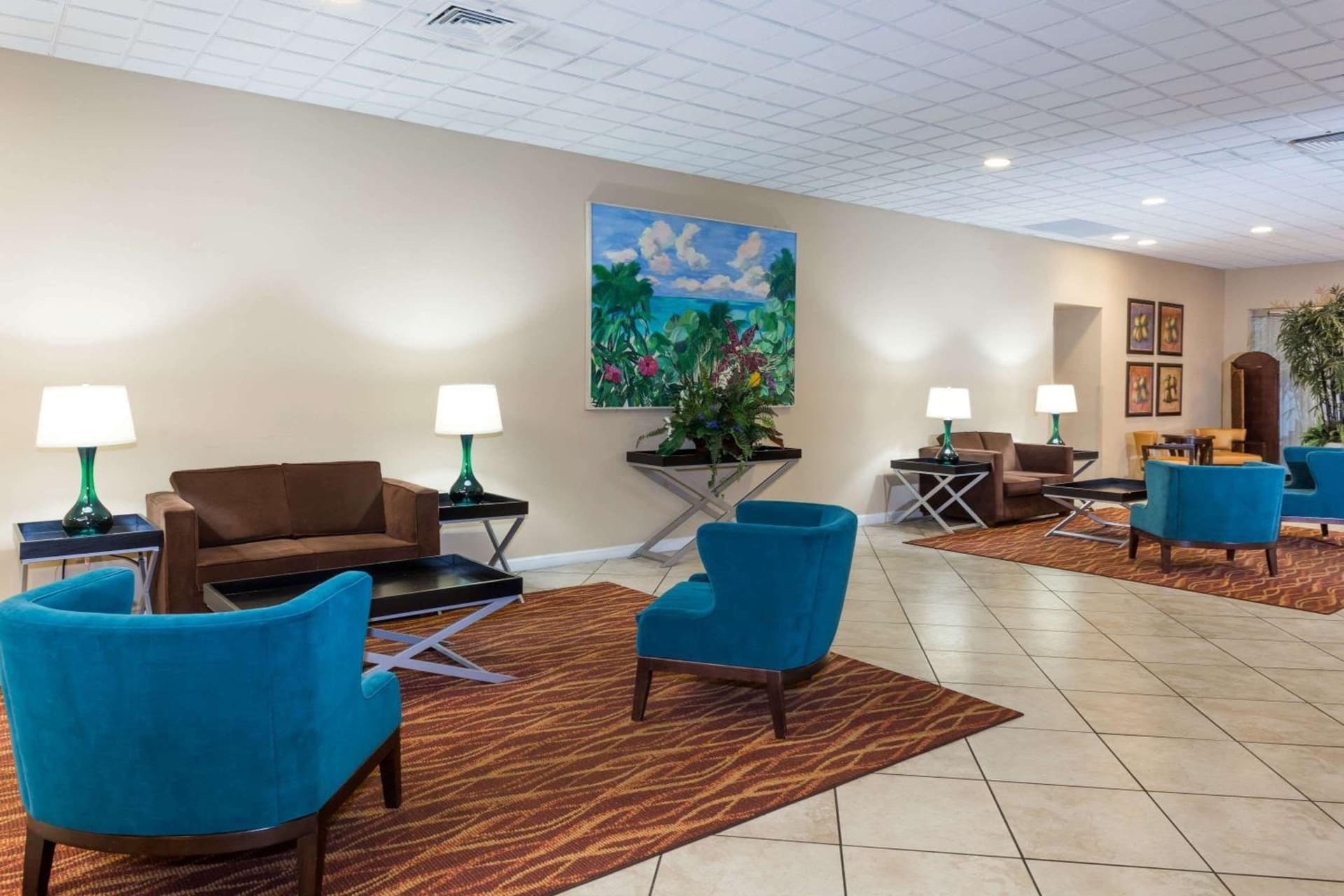 Ramada by Wyndham Kissimmee Gateway - Free Theme Park Shuttle gallery photo in Orlando, FL — image 29