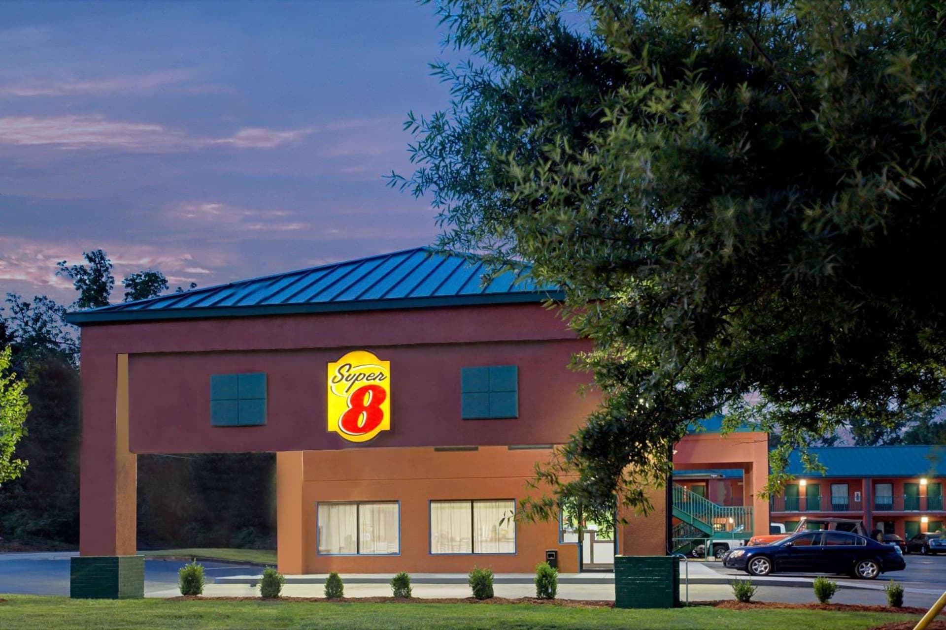Super 8 by Wyndham Gainesville interior in Gainesville, GA — gallery photo 2