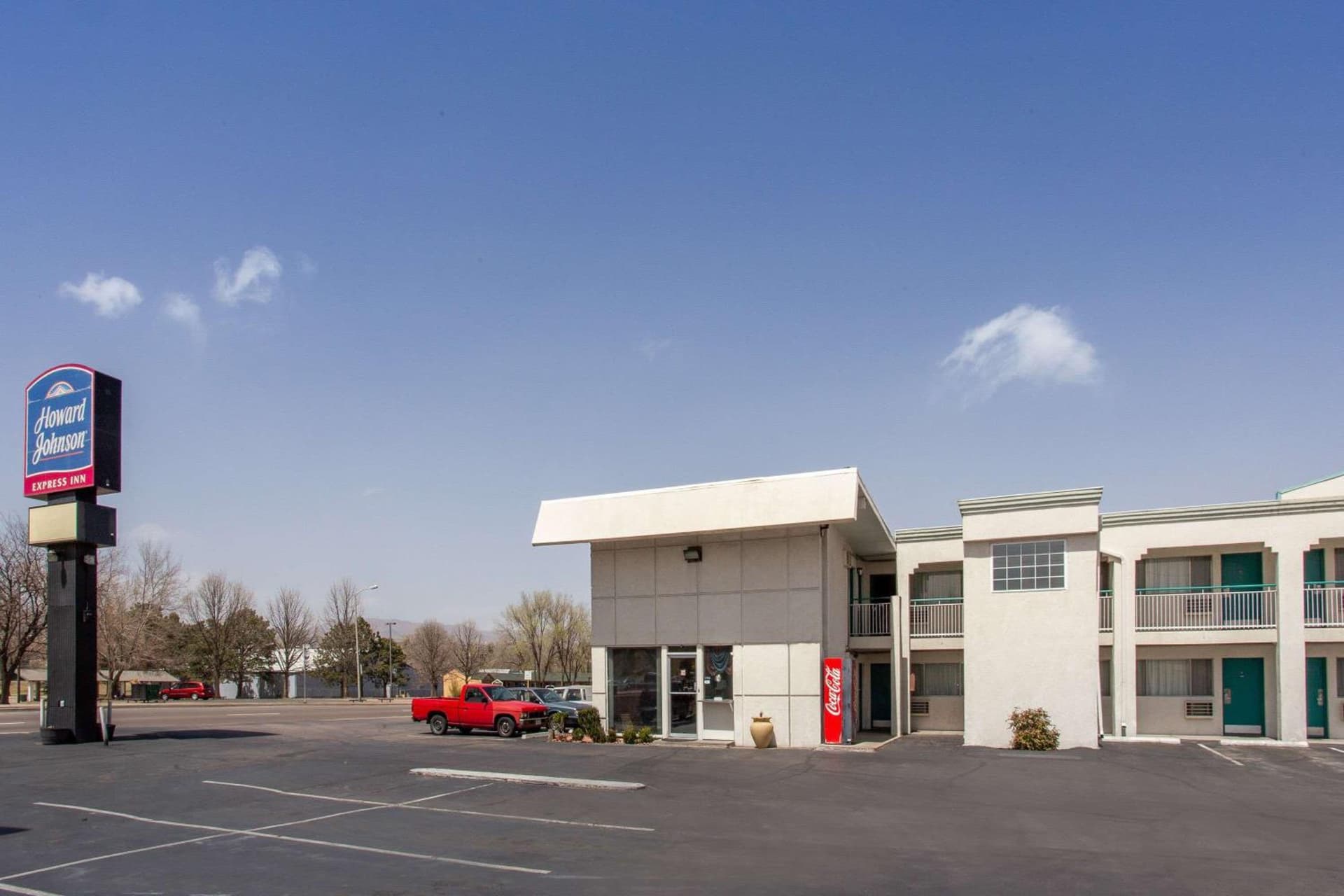 Howard Johnson by Wyndham Colorado Springs featured exterior or lobby in Colorado Springs, CO — similar hotel