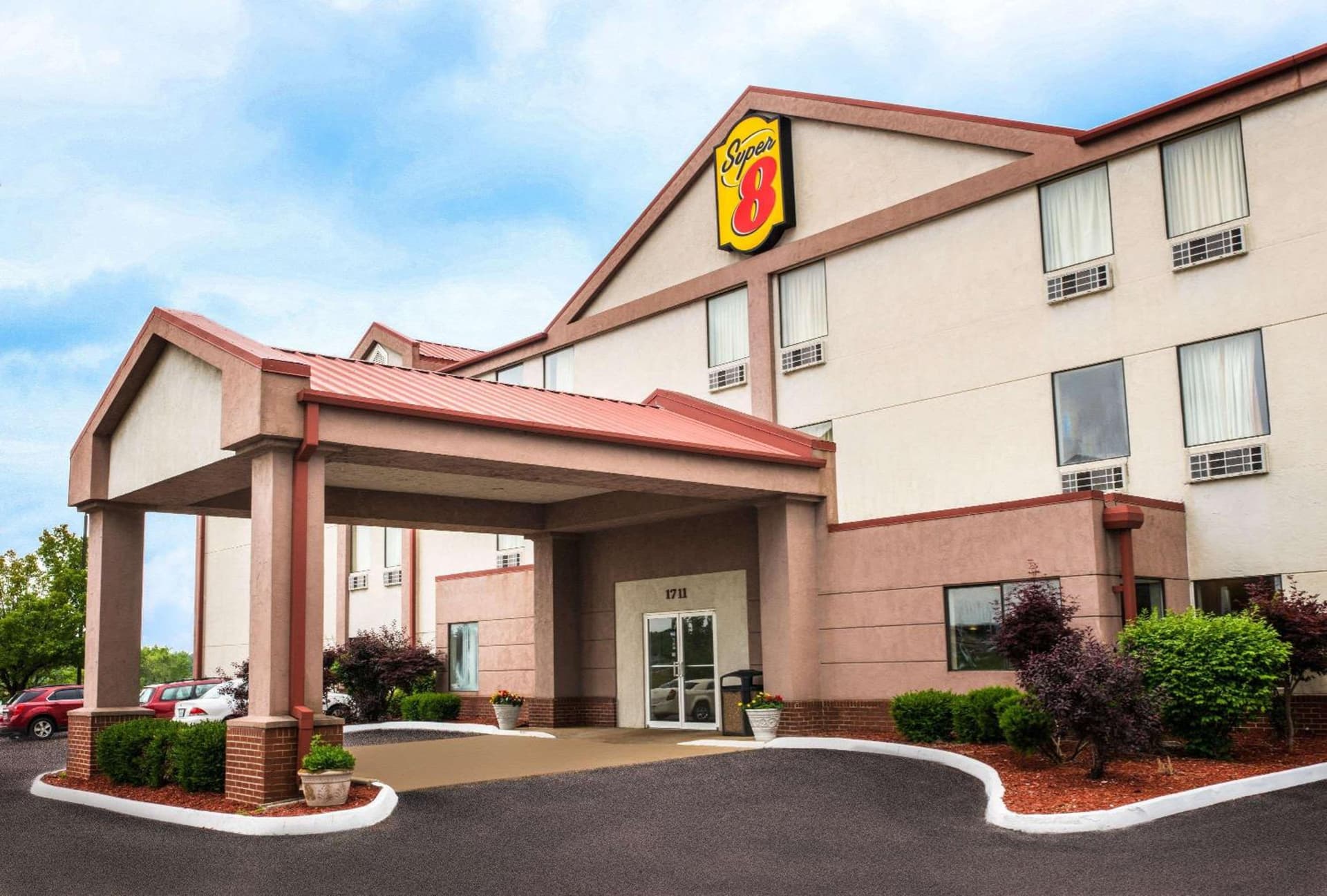 Super 8 by Wyndham Pevely featured exterior or lobby in Pevely, MO — similar hotel
