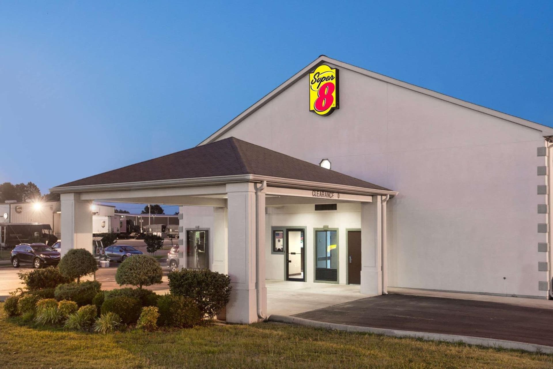 Super 8 by Wyndham Booneville featured exterior or lobby in Booneville, MS — similar hotel