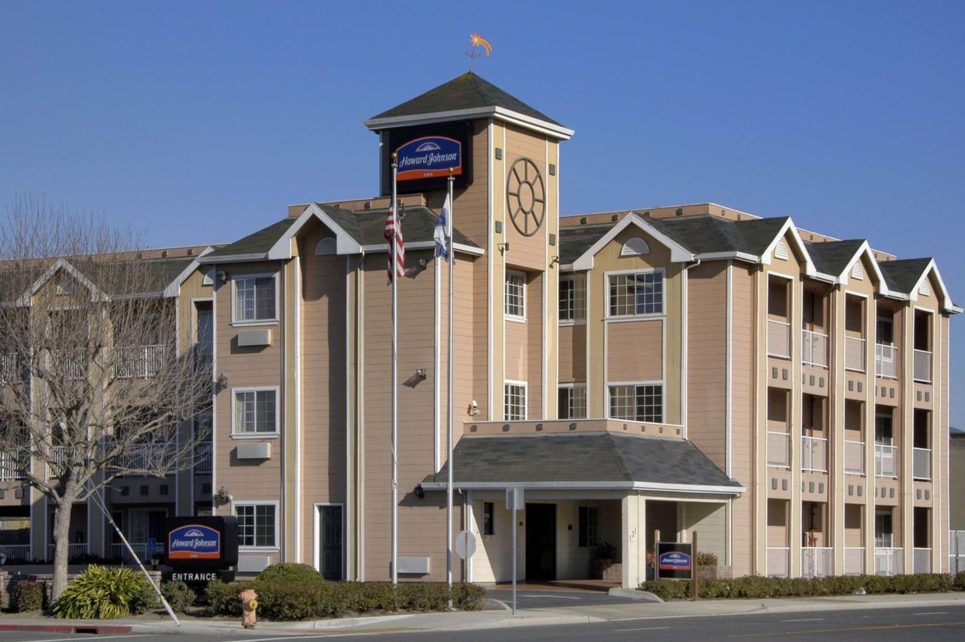 Howard Johnson by Wyndham Salinas — hotel in Salinas, California