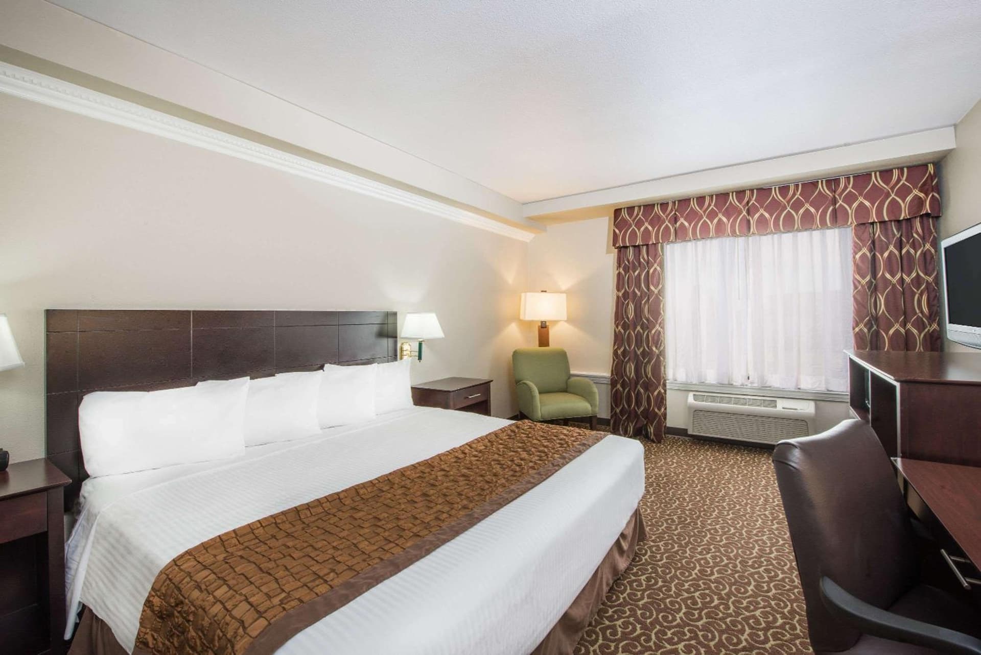 Hawthorn Extended Stay by Wyndham El Paso gallery photo in El Paso, TX — image 37