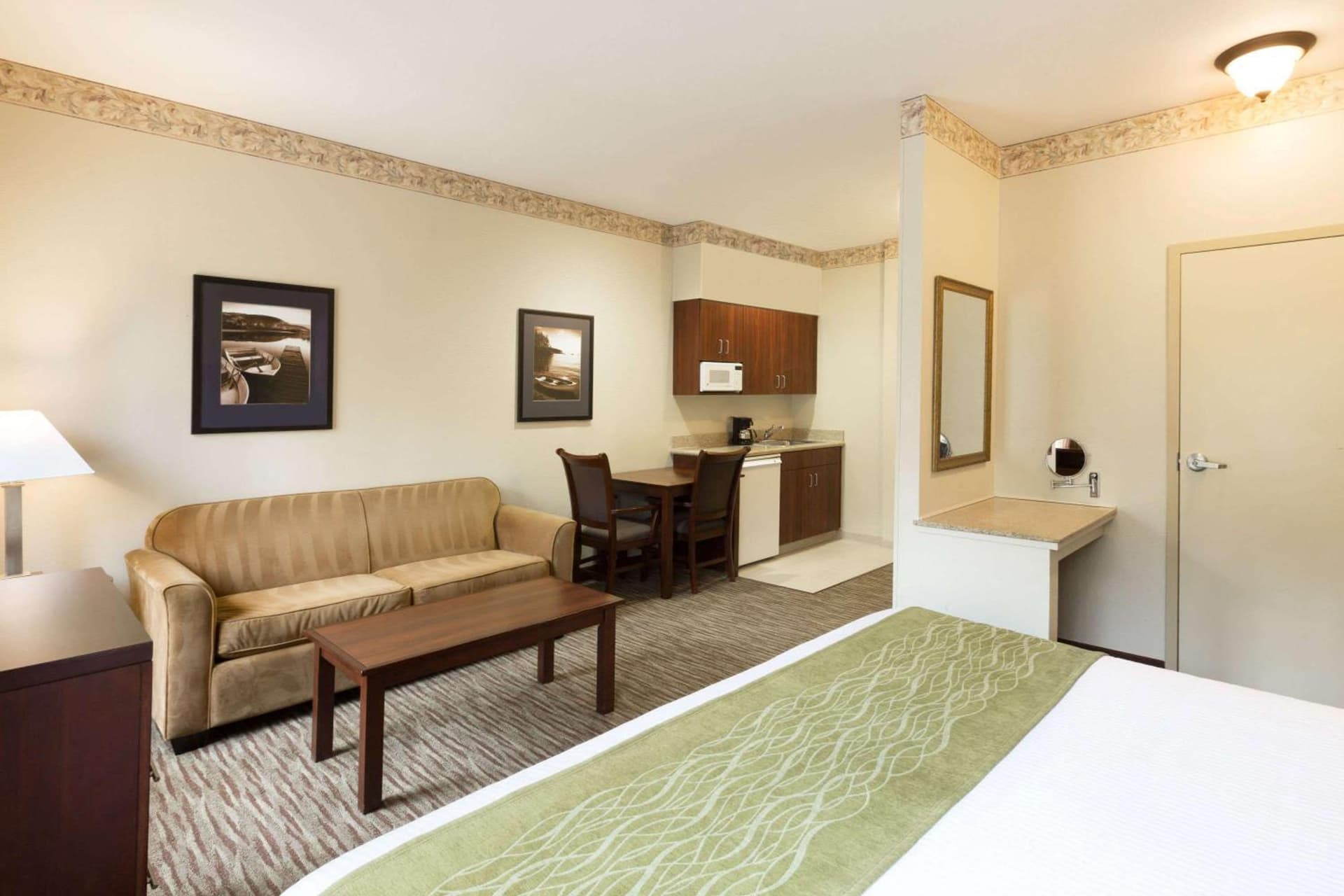 Hawthorn Suites by Wyndham Rancho Cordova/Folsom gallery photo in Rancho Cordova, CA — image 46