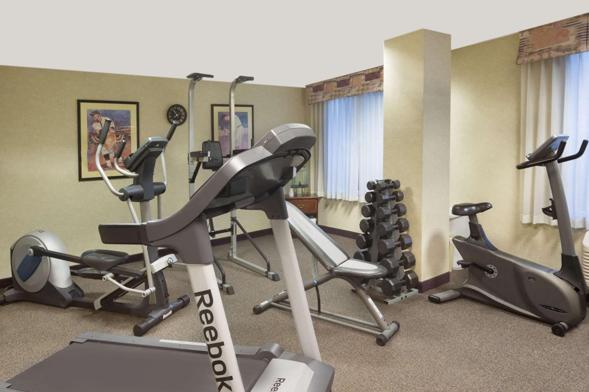 Hawthorn Suites by Wyndham Rancho Cordova/Folsom gallery photo in Rancho Cordova, CA — image 57