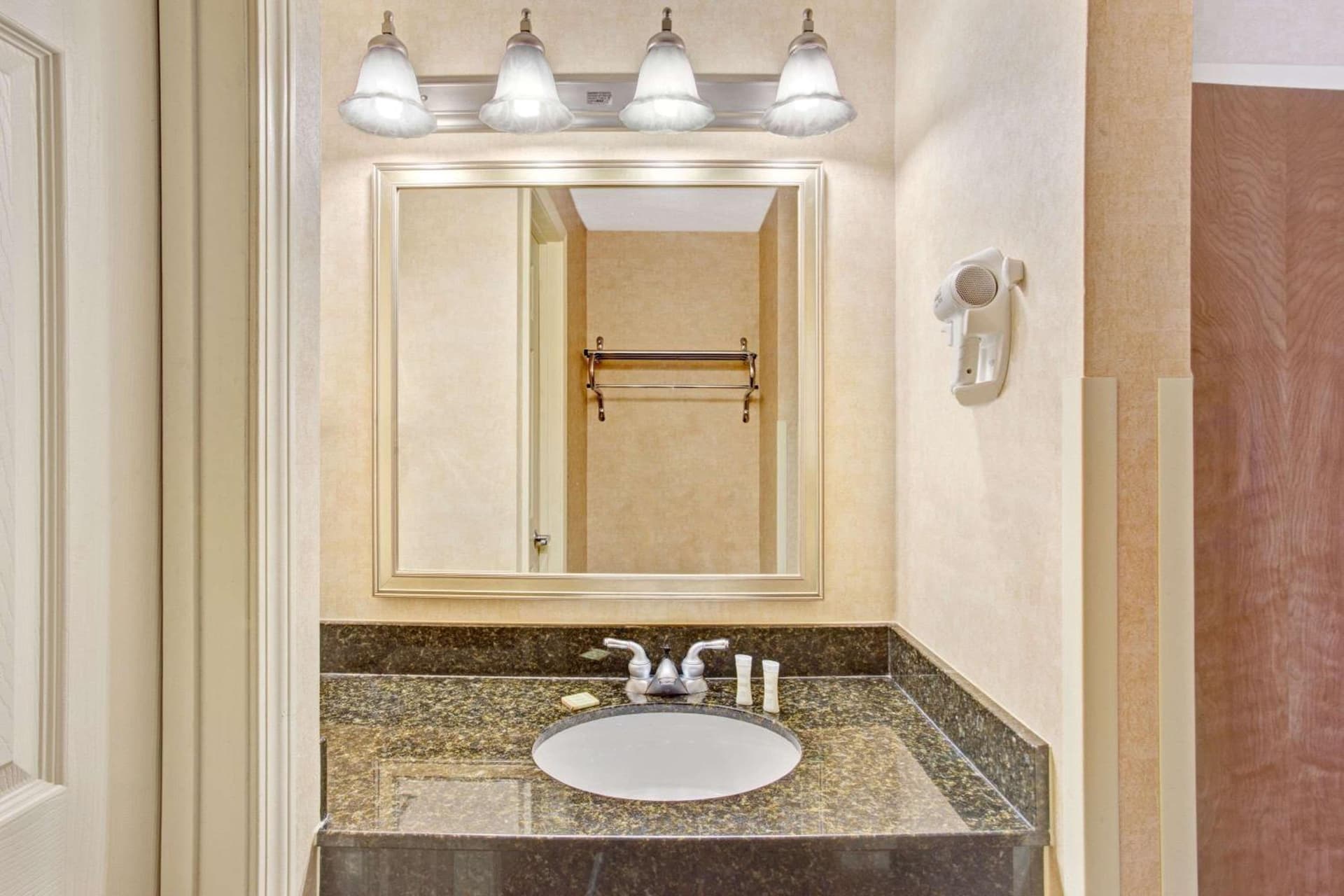 Baymont by Wyndham Indianapolis West property views in Indianapolis, IN — gallery photo 3