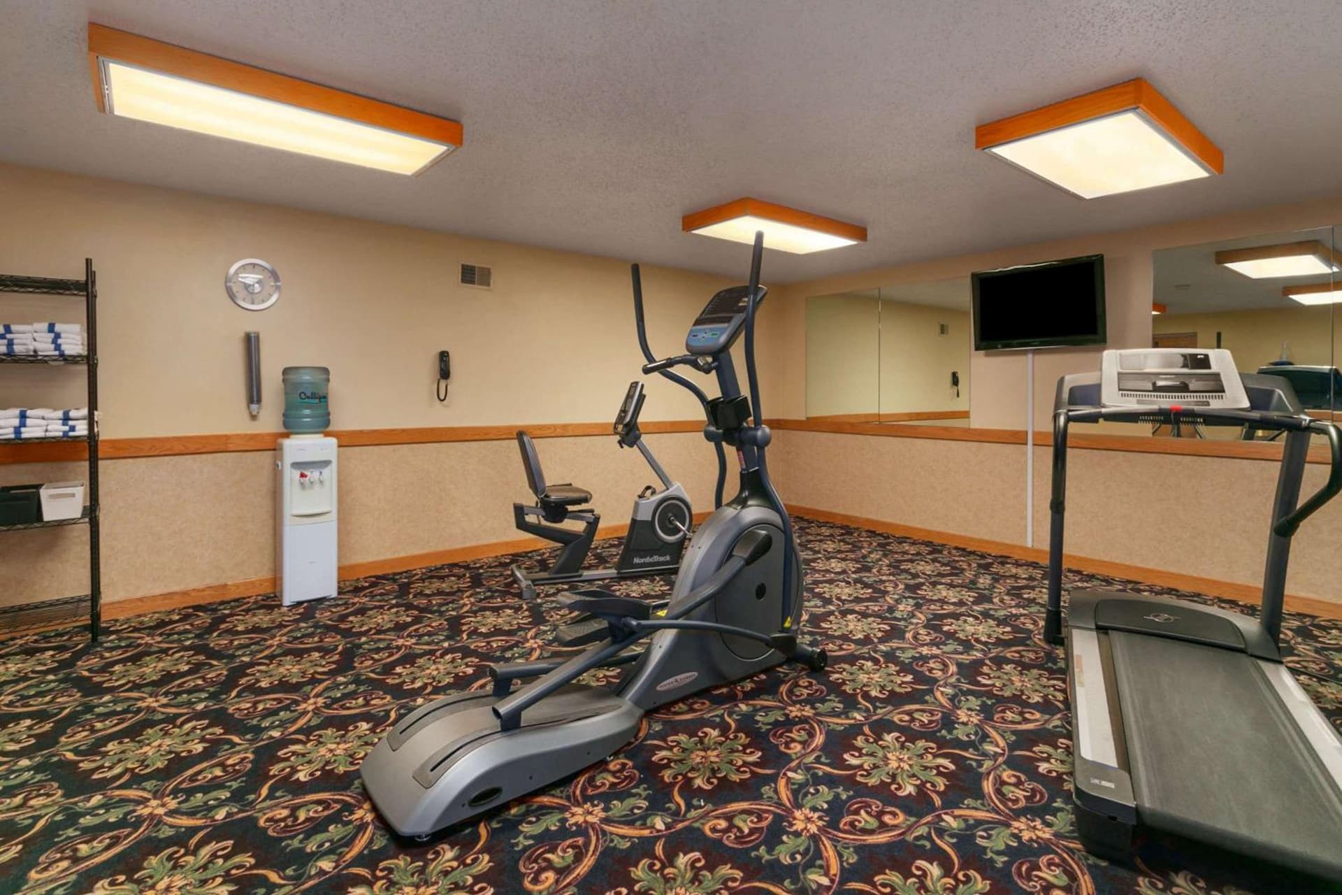 Ramada by Wyndham Bismarck gallery photo in Bismarck, ND — image 12