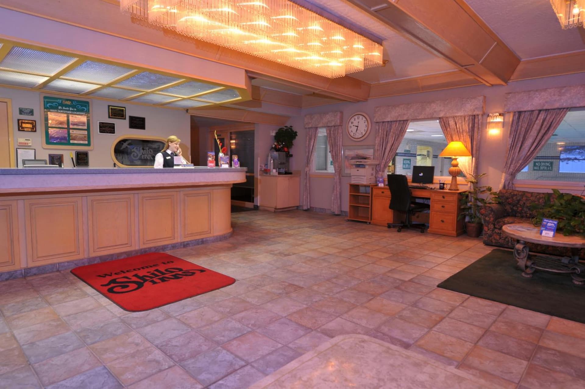 Shilo Inn Suites Hotel - Nampa Suites gallery photo in Nampa, ID — image 12