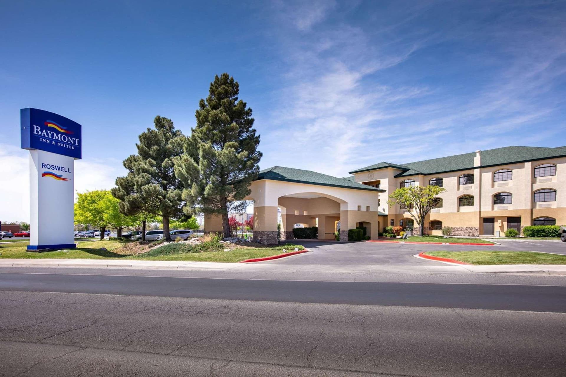 Baymont by Wyndham Roswell featured exterior or lobby in Roswell, NM — similar hotel