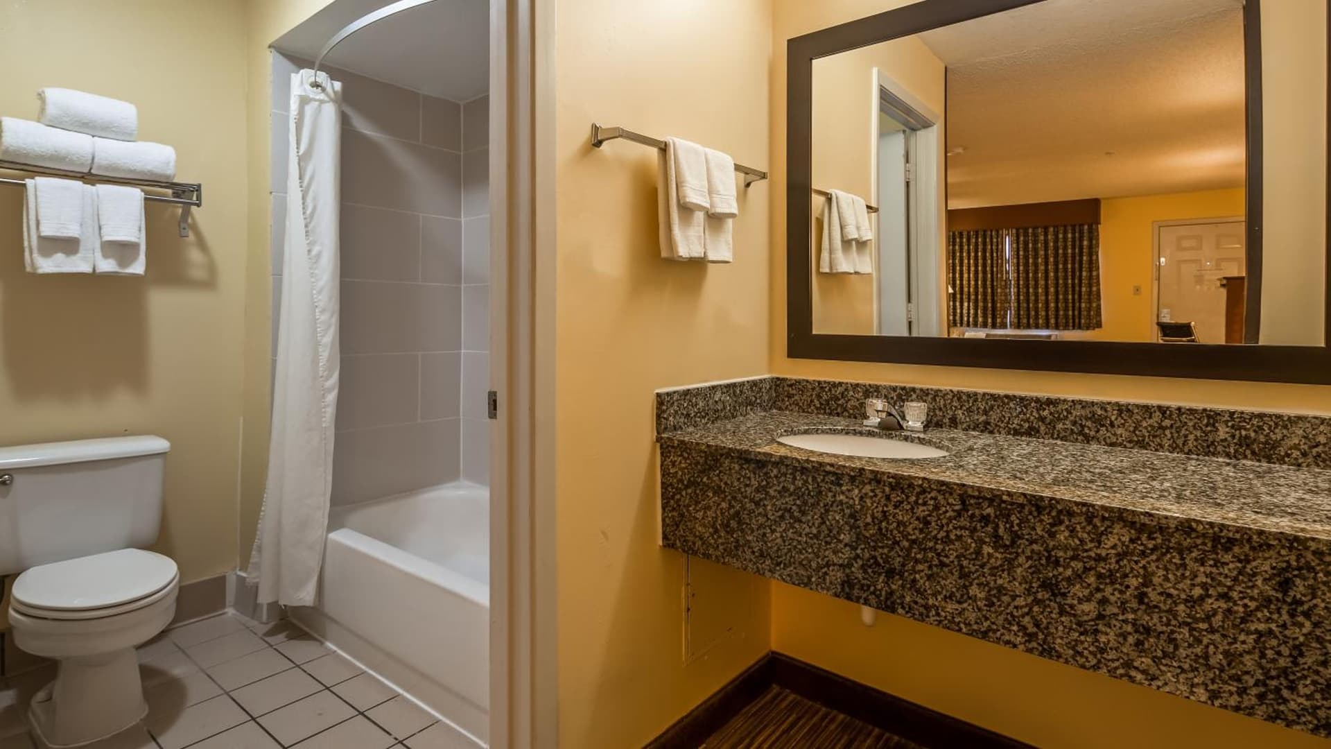 Days Inn by Wyndham Round Rock gallery photo in Round Rock, TX — image 9