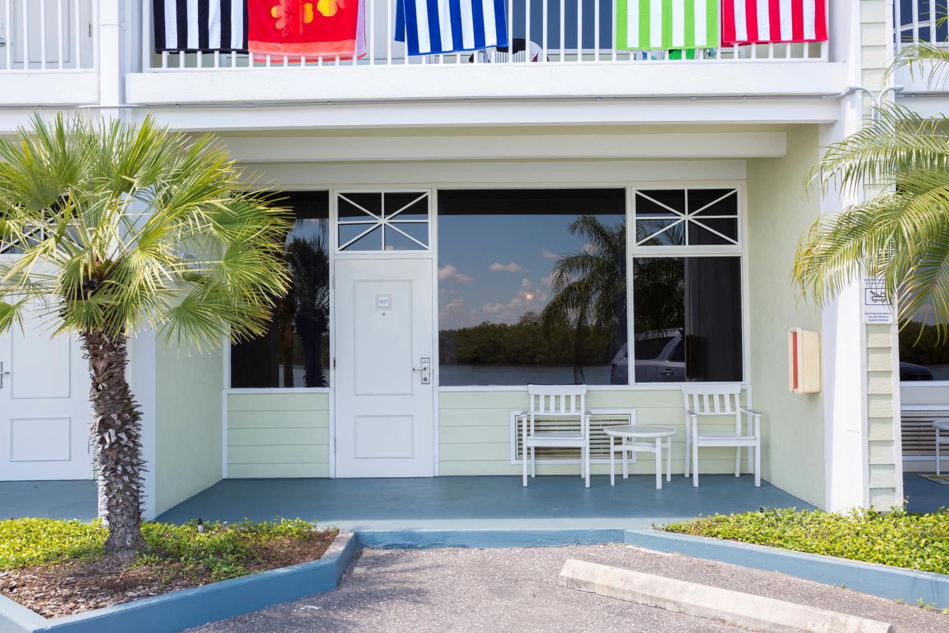 TAMPA BAY, BEACH step away, WIFI, FREE PARKING,POOLS, JACUZZI gallery photo in Ruskin, FL — image 73