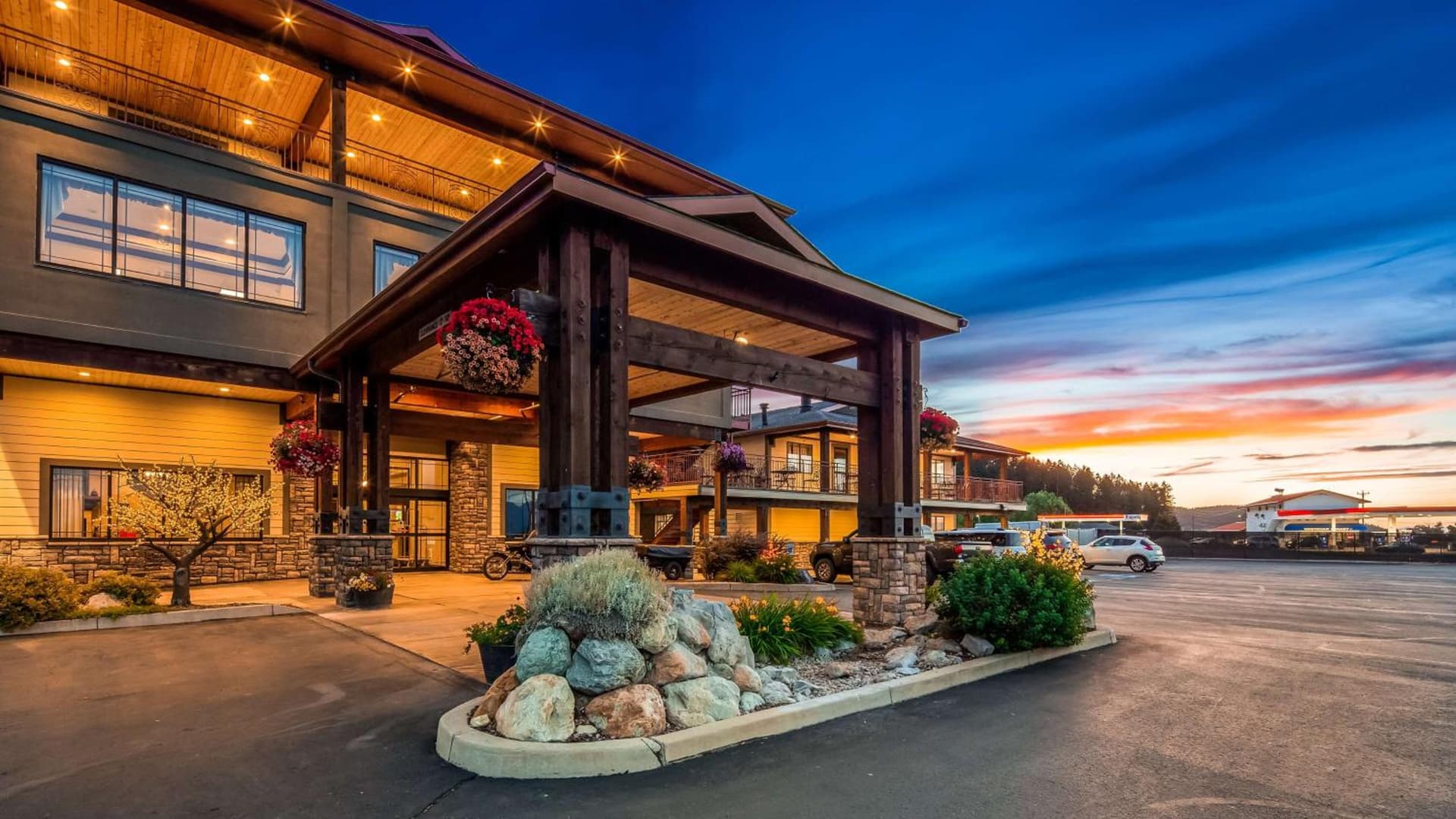 Best Western Plus Flathead Lake Inn and Suites featured exterior or lobby in Kalispell, MT — similar hotel