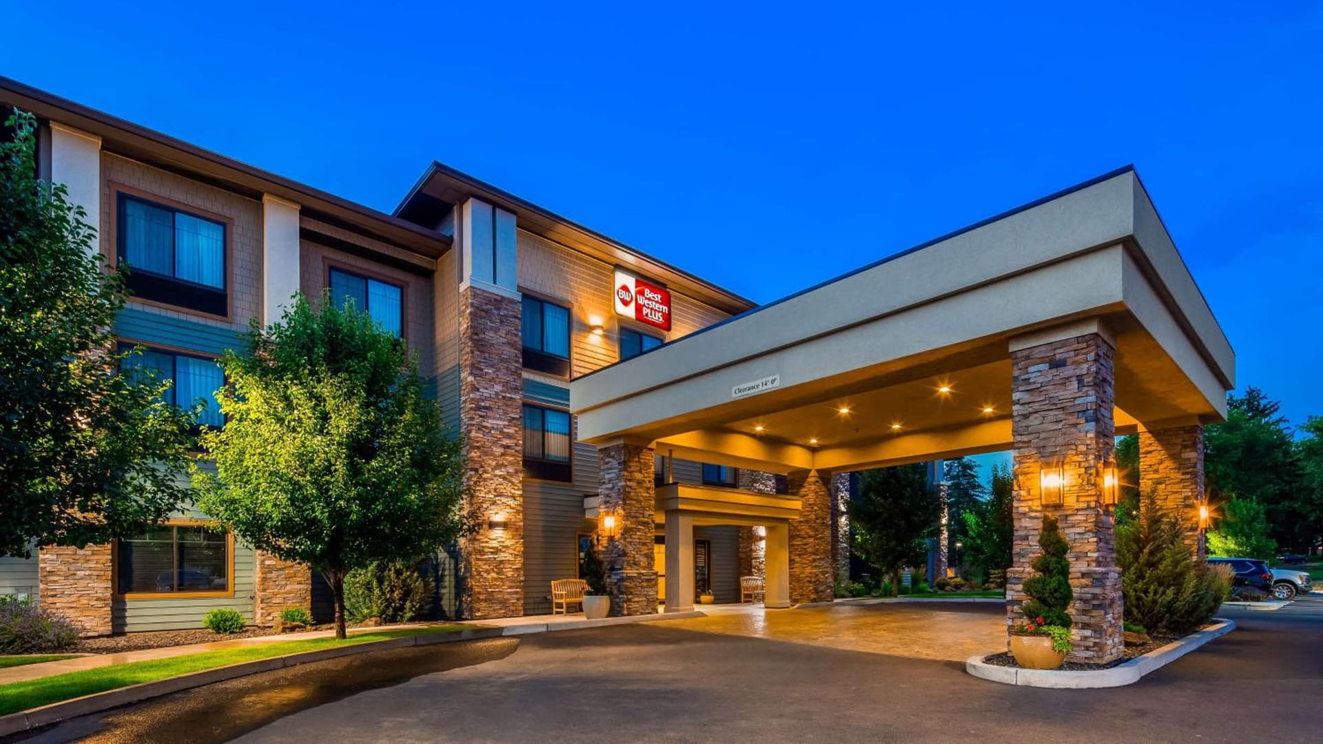 Best Western Plus Dayton featured exterior or lobby in Dayton, WA — similar hotel