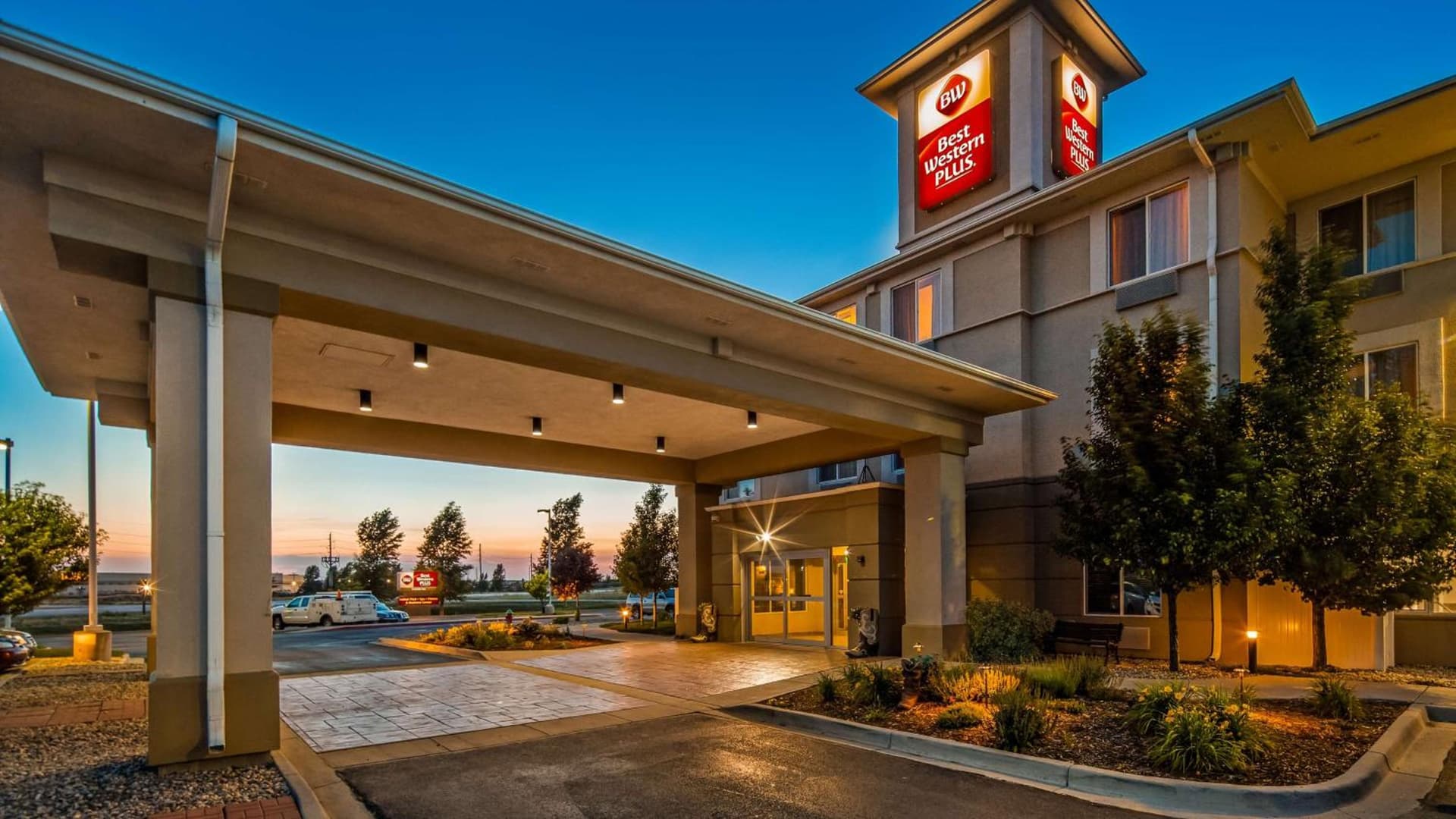 Best Western Plus Frontier Inn featured exterior or lobby in Cheyenne, WY — similar hotel