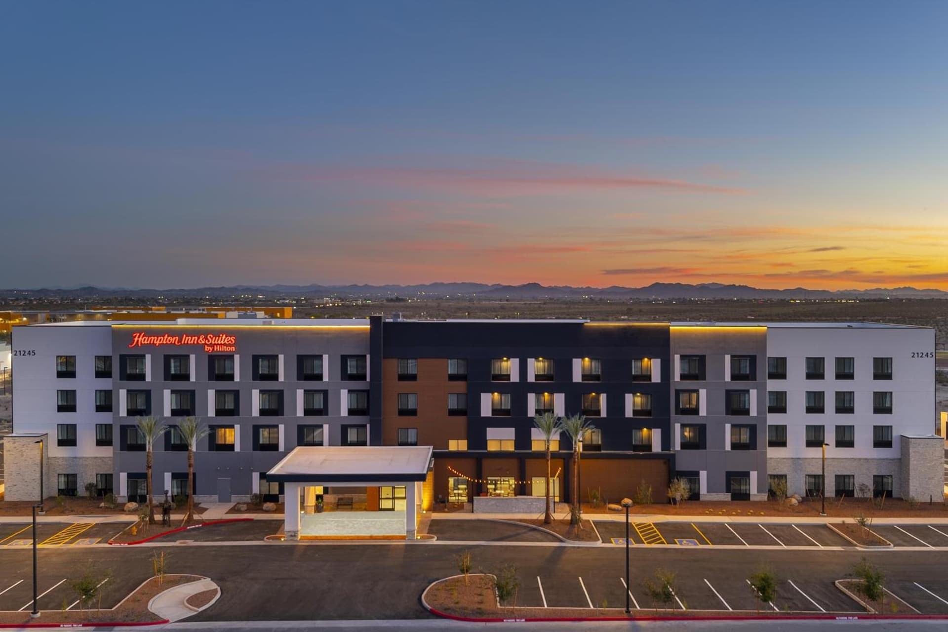 Hampton Inn & Suites By Hilton Buckeye Phoenix gallery photo in Buckeye, AZ — image 4