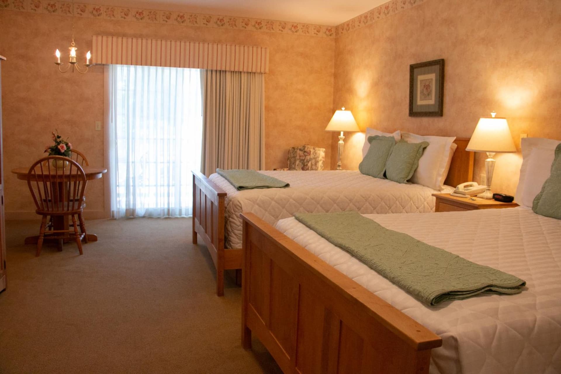 Essenhaus Inn & Conf. Center gallery photo in Middlebury, IN — image 24