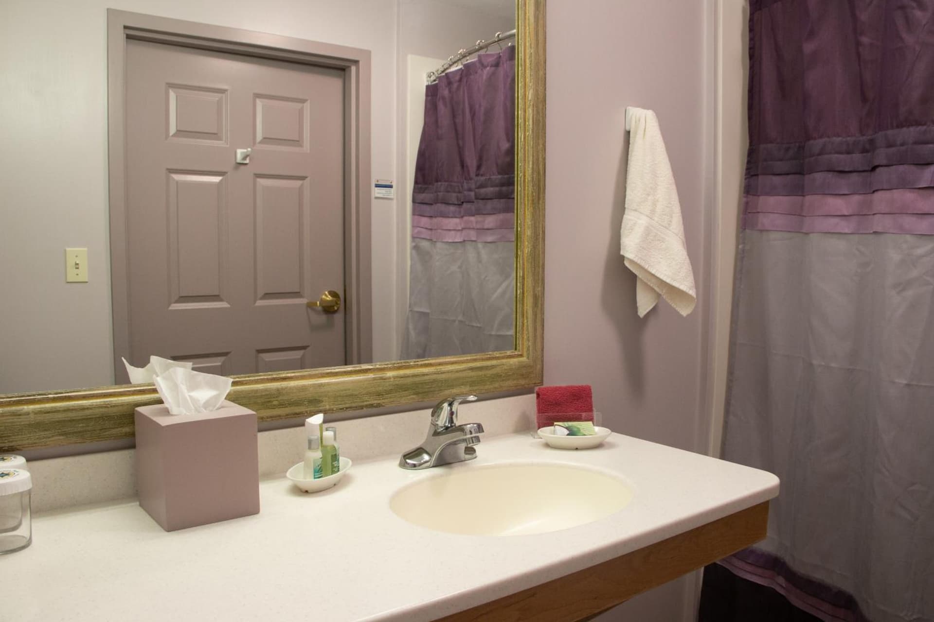 Essenhaus Inn & Conf. Center gallery photo in Middlebury, IN — image 8