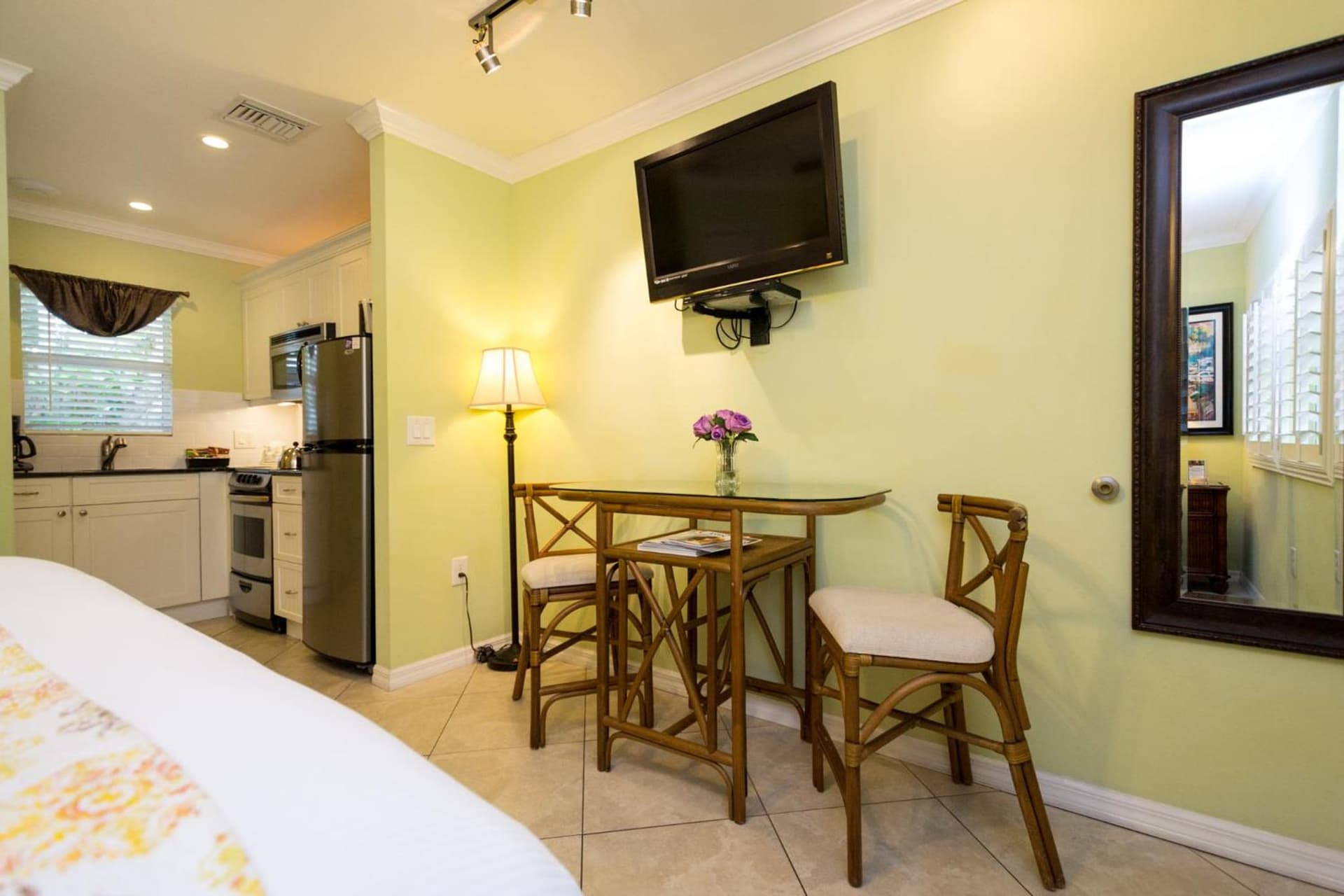 Tropical Beach Resorts - Sarasota gallery photo in Sarasota, FL — image 46