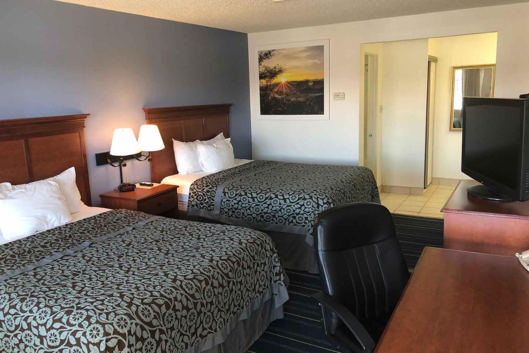Days Inn by Wyndham Grand Junction gallery photo in Grand Junction, CO — image 9
