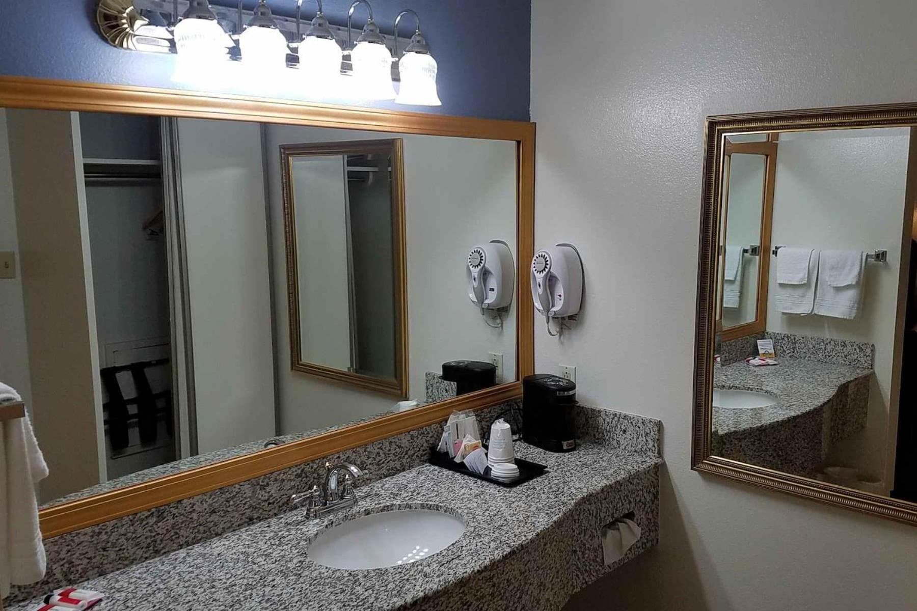Days Inn by Wyndham Grand Junction gallery photo in Grand Junction, CO — image 28