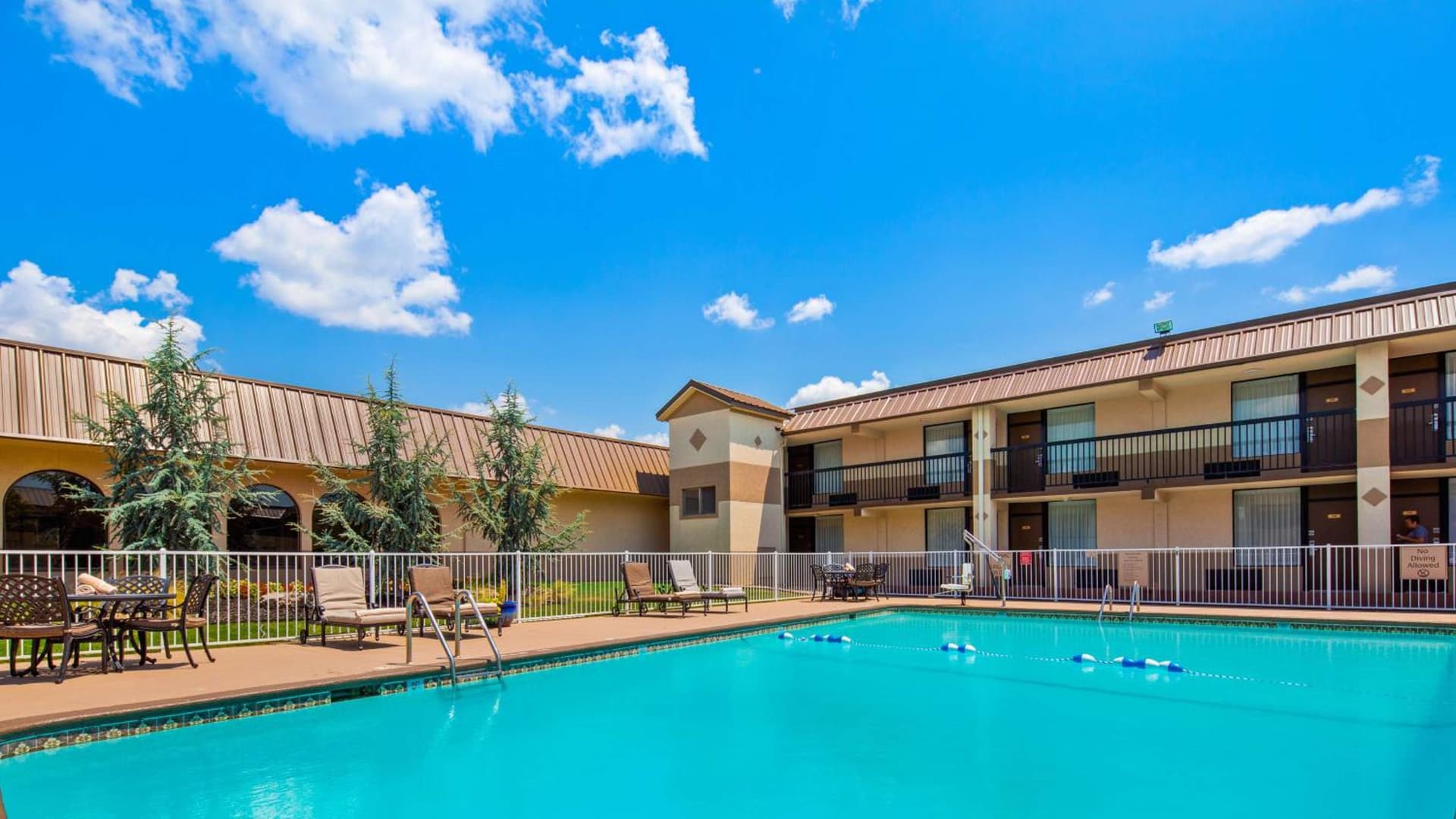 Best Western Tulsa Airport interior in Tulsa, OK — gallery photo 2