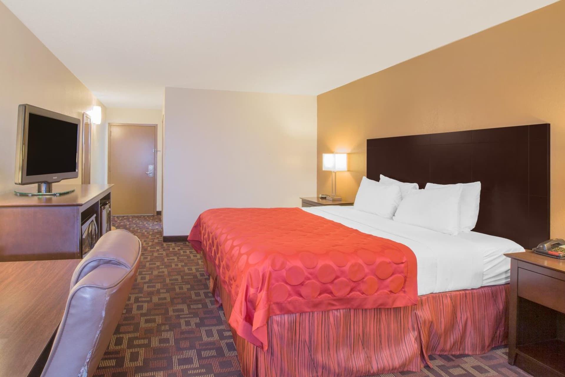 Sky Tree Hotels gallery photo in Tulsa, OK — image 10