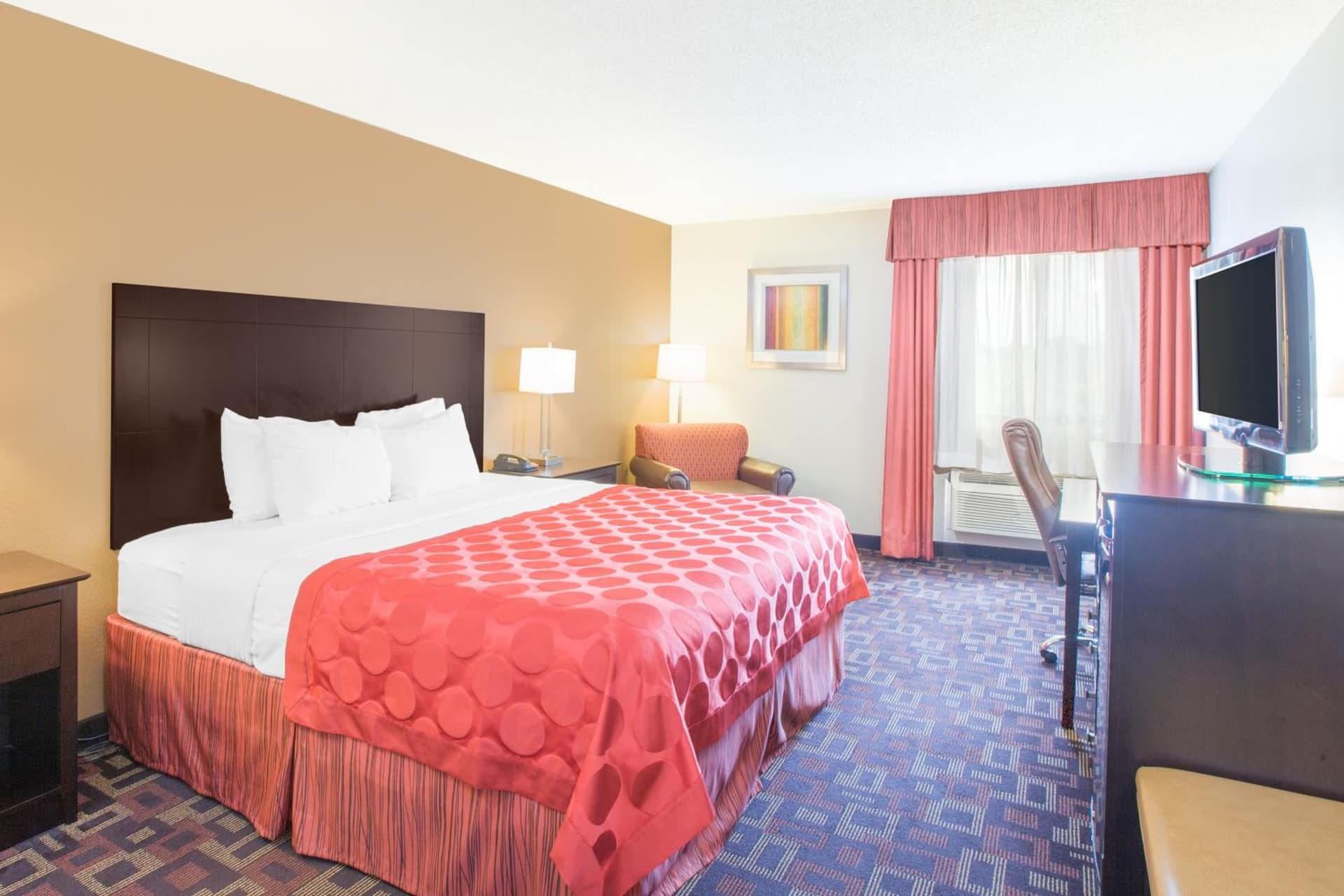 Sky Tree Hotels gallery photo in Tulsa, OK — image 31