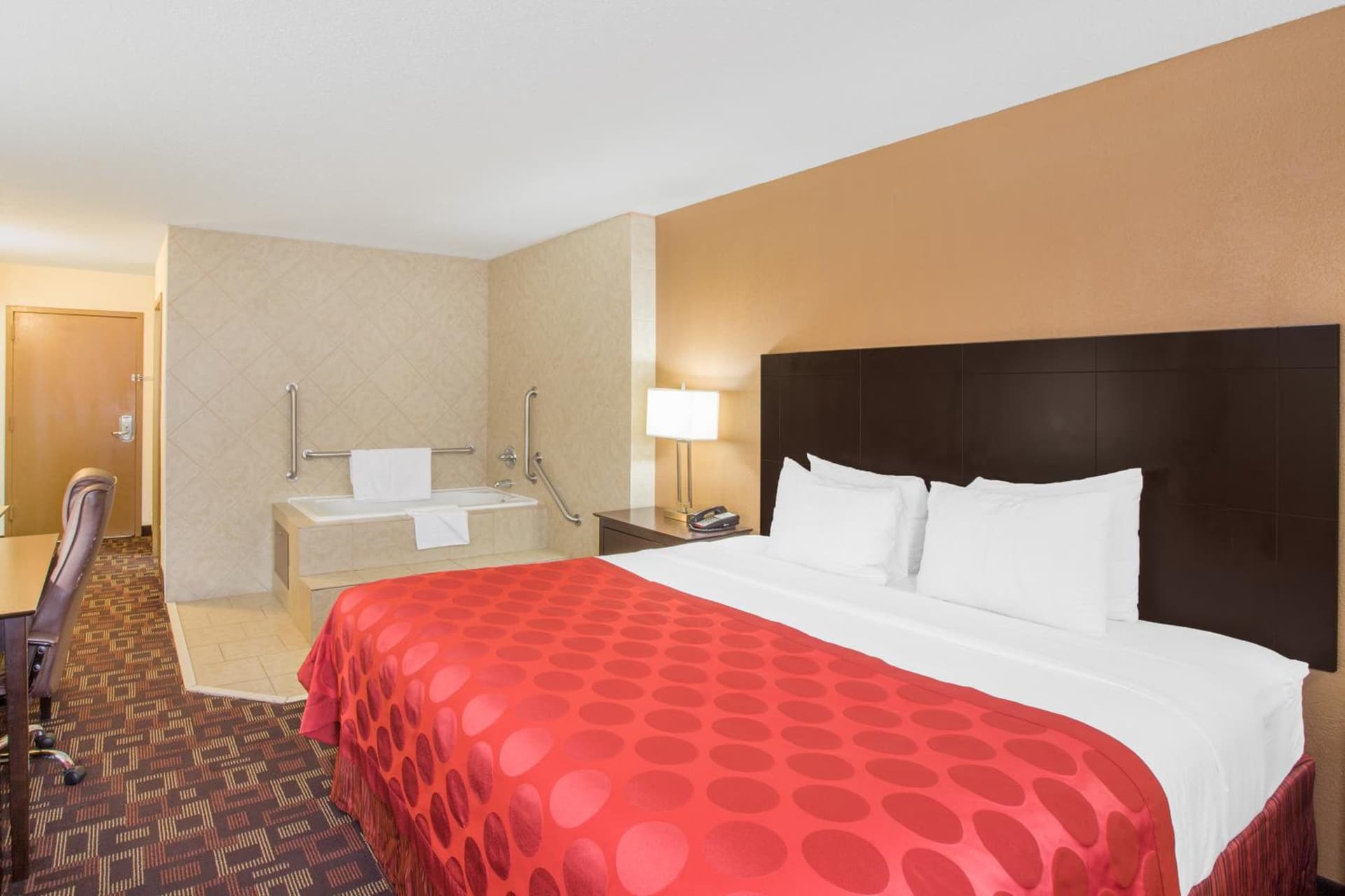 Sky Tree Hotels gallery photo in Tulsa, OK — image 23
