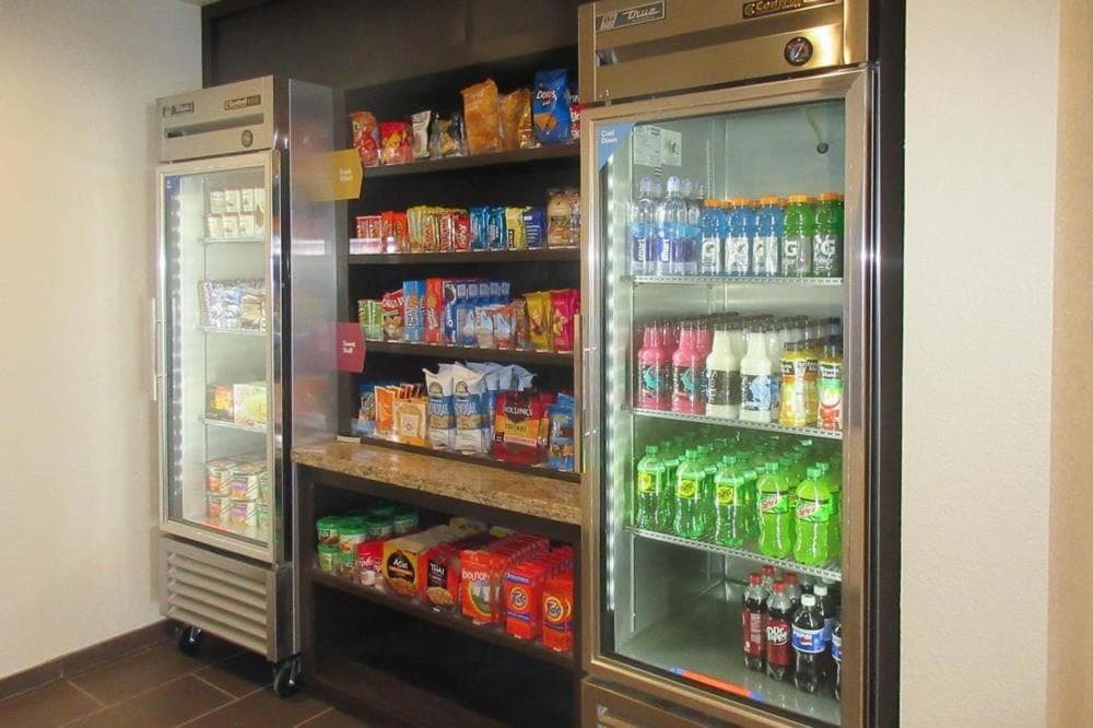 Comfort Suites Denver International Airport gallery photo in Denver, CO — image 7