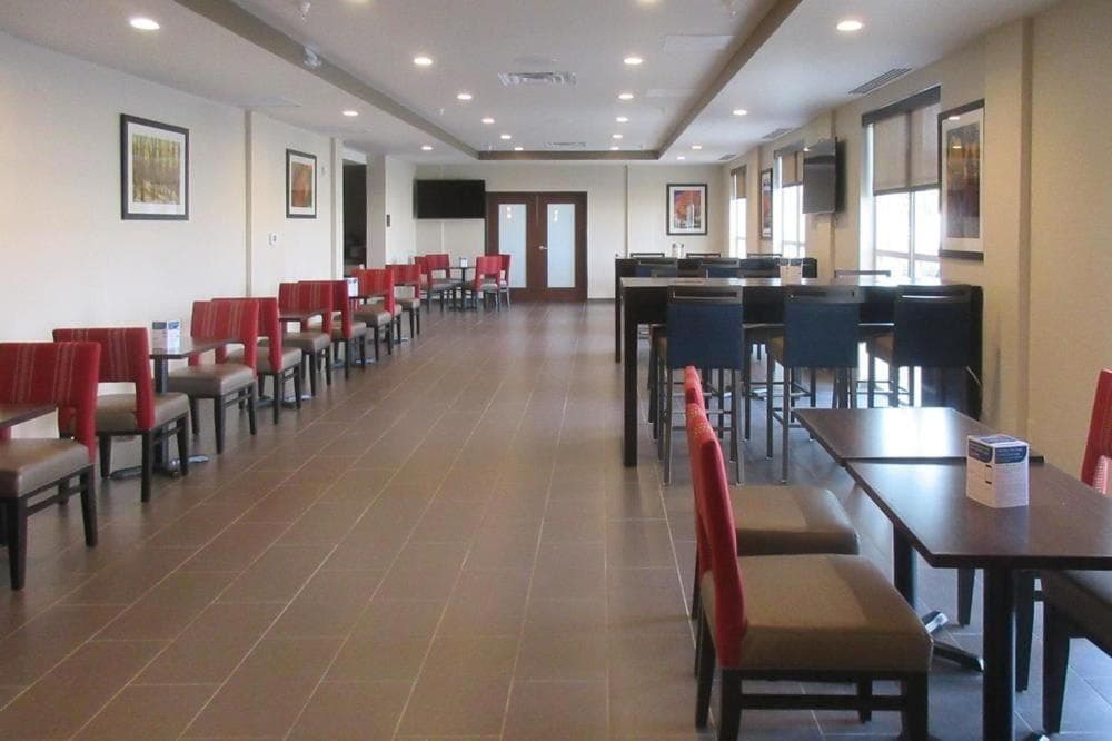 Comfort Suites Denver International Airport gallery photo in Denver, CO — image 25