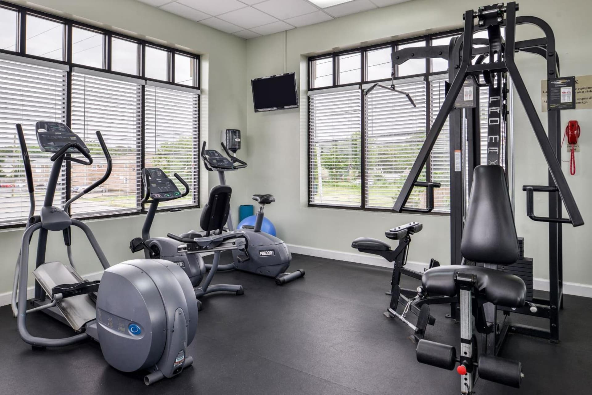 Best Western Plus Chesapeake Bay-Norfolk gallery photo in Norfolk, VA — image 33