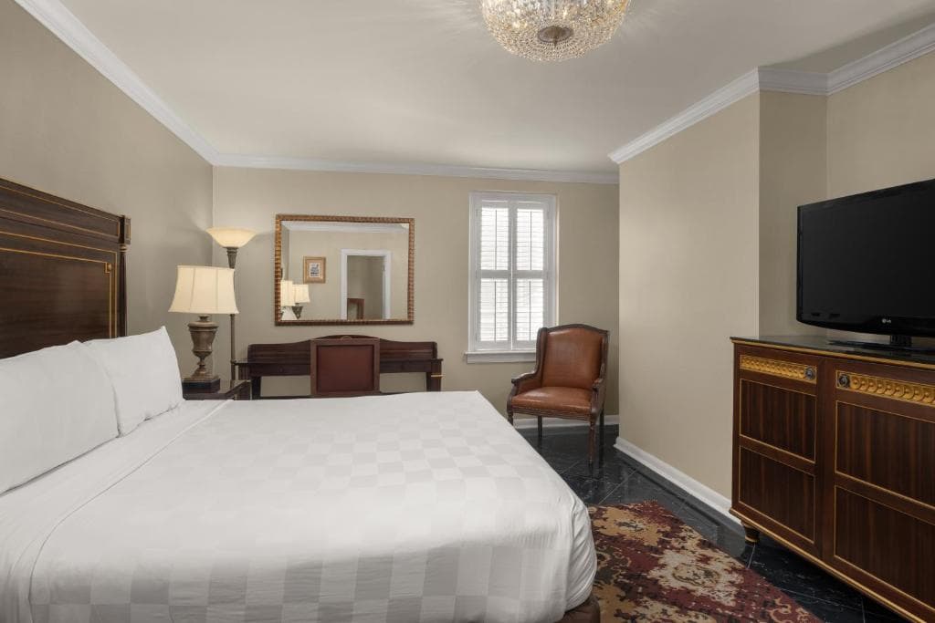 Hotel Mazarin interior in New Orleans, LA — gallery photo 2