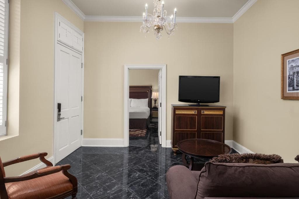 Hotel Mazarin gallery photo in New Orleans, LA — image 6