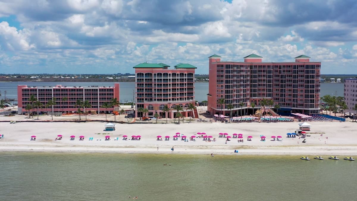 Pink Shell Beach Resort and Marina gallery photo in Fort Myers Beach, FL — image 8