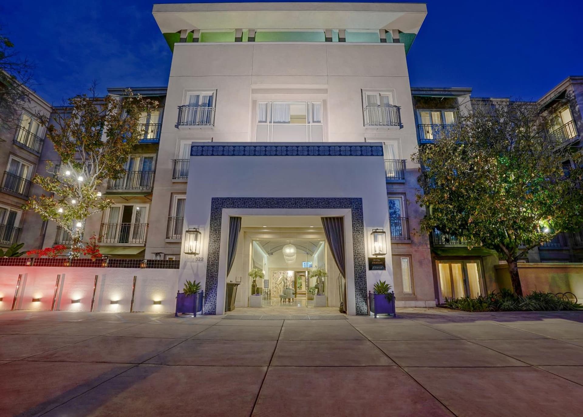 Hotel Amarano Burbank-Hollywood exterior or lobby in Burbank, CA — main listing photo