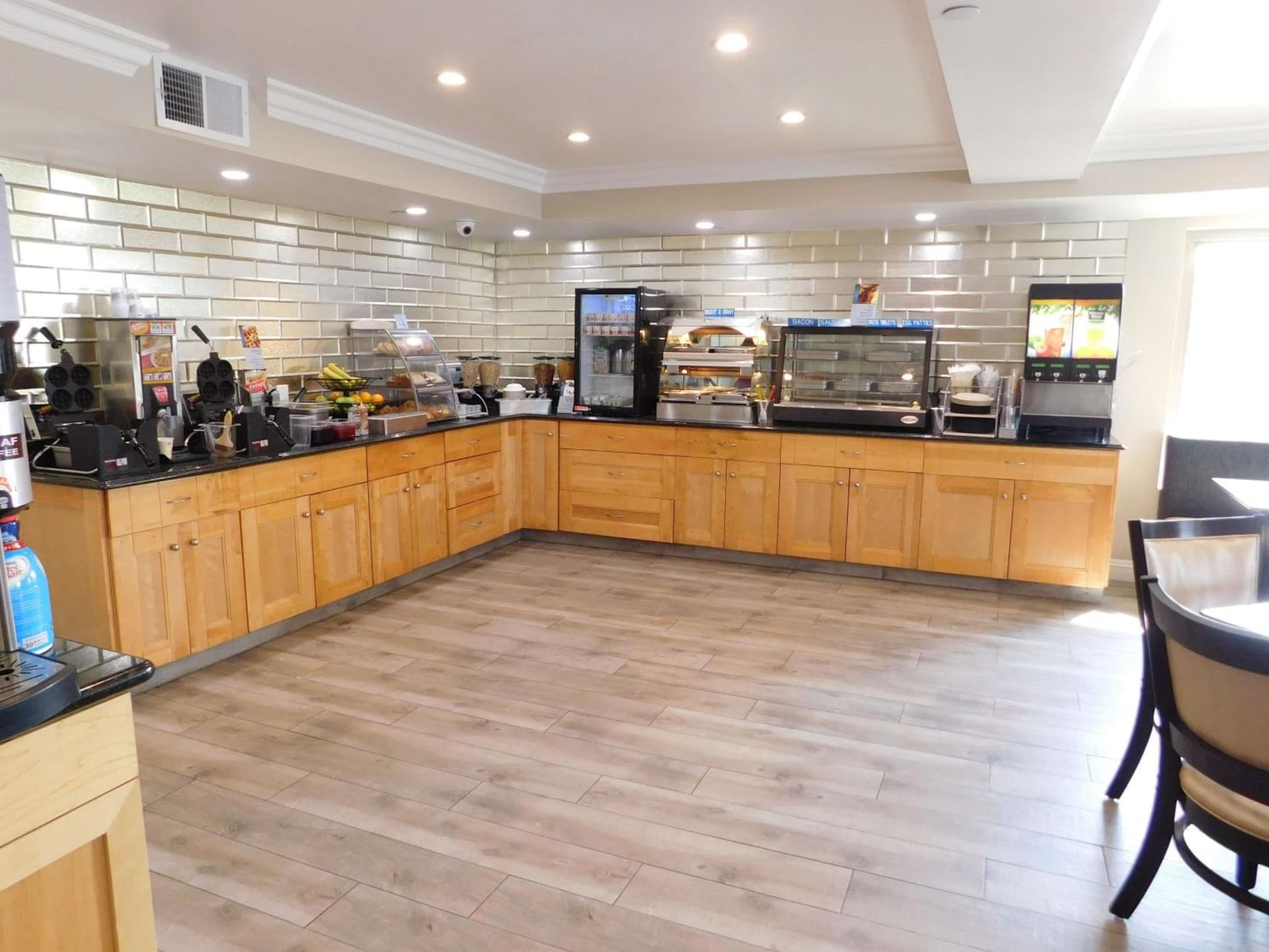 Placentia - Anaheim Orange County Hotel property views in Placentia, CA — gallery photo 3