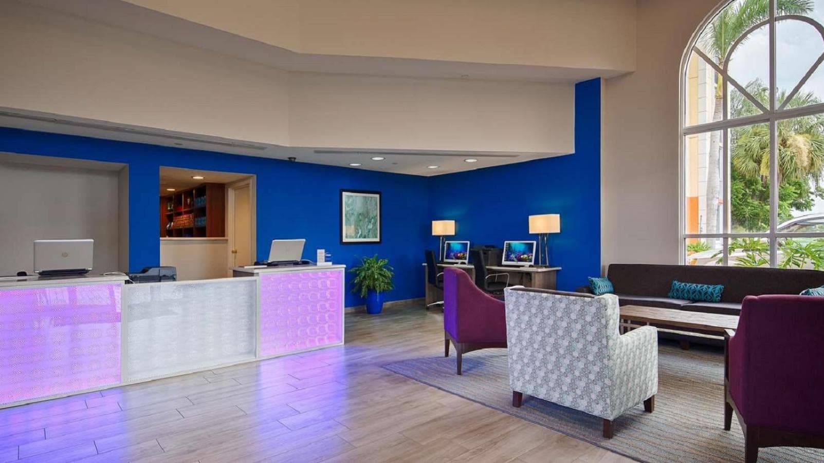 Best Western Fort Myers Inn and Suites gallery photo in Fort Myers, FL — image 12