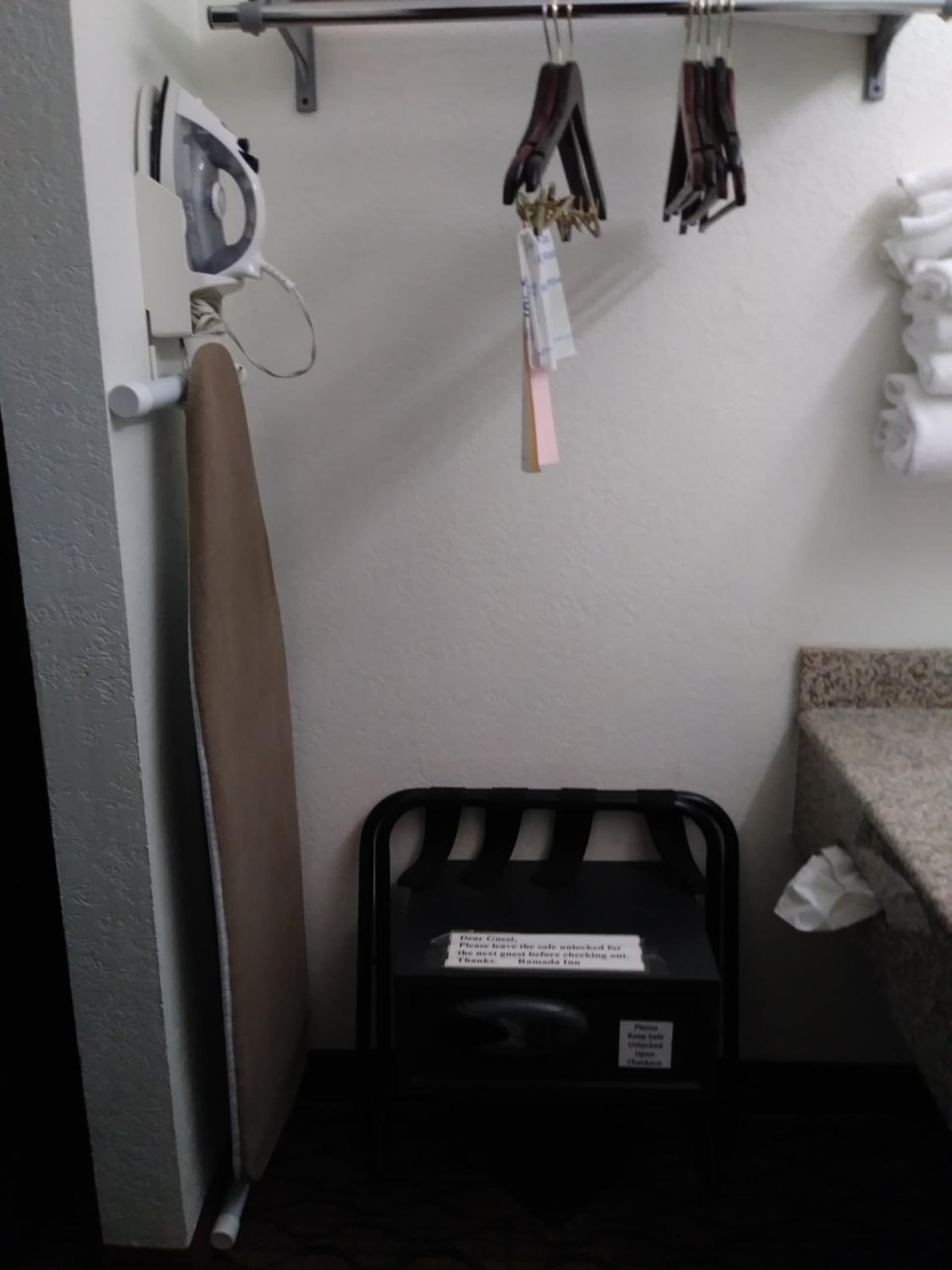Ramada by Wyndham Temple Terrace/Tampa North interior in Tampa, FL — gallery photo 2