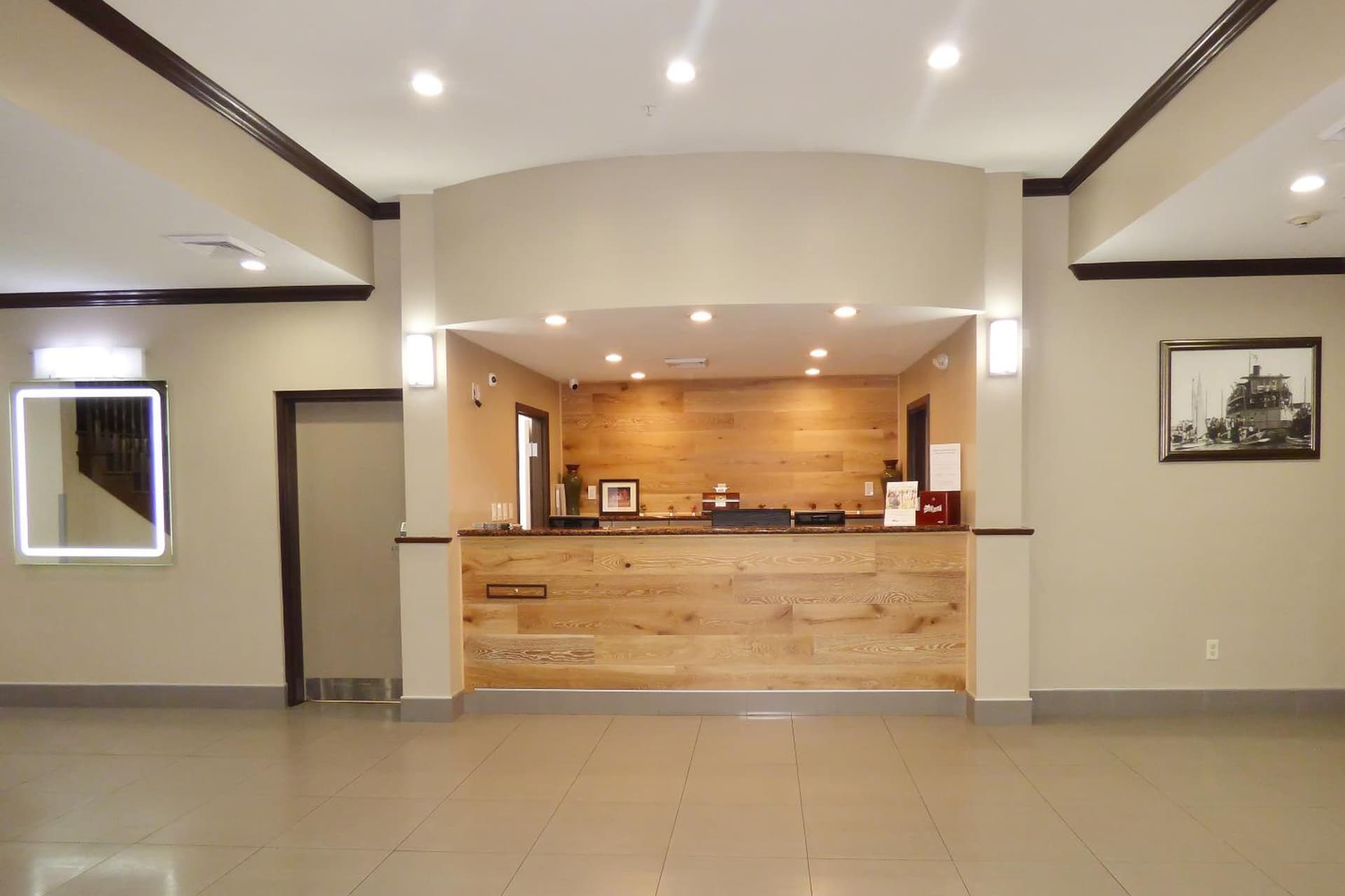 Country Inn & Suites by Radisson, Pensacola West, FL gallery photo in Pensacola, FL — image 6
