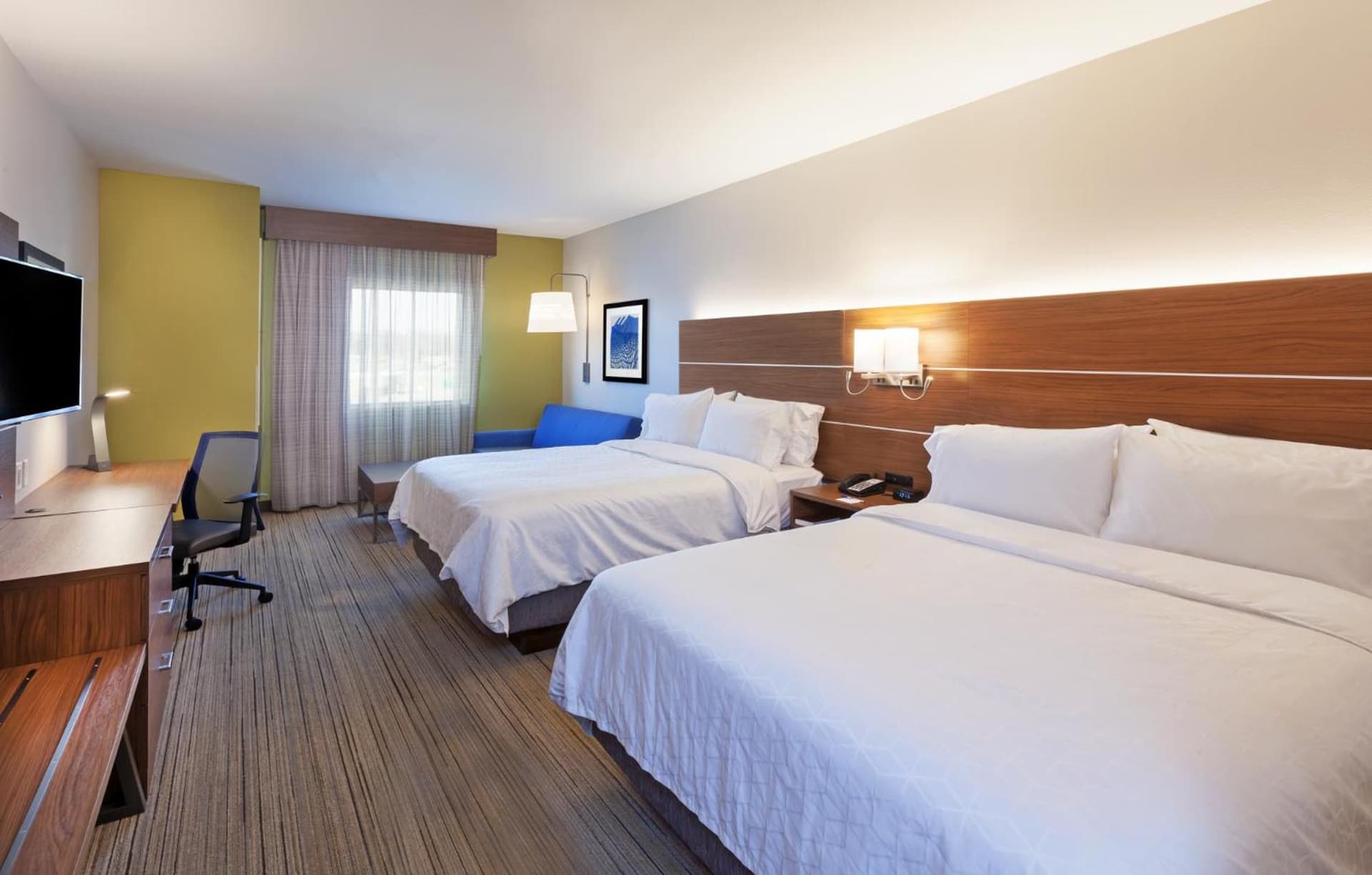 Holiday Inn Express & Suites - Lenexa - Overland Park Area by IHG gallery photo in Lenexa, KS — image 10