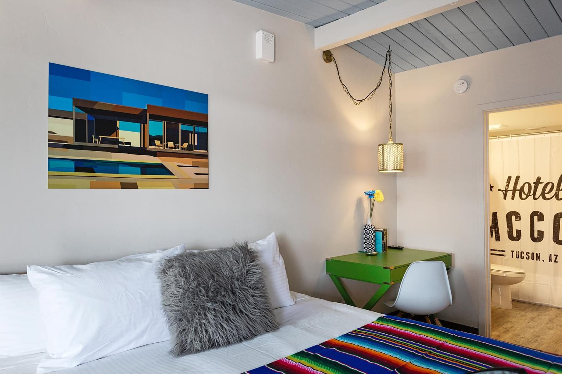 Hotel McCoy Tucson - Art, Coffee, Beer, Wine, Pool gallery photo in Tucson, AZ — image 7