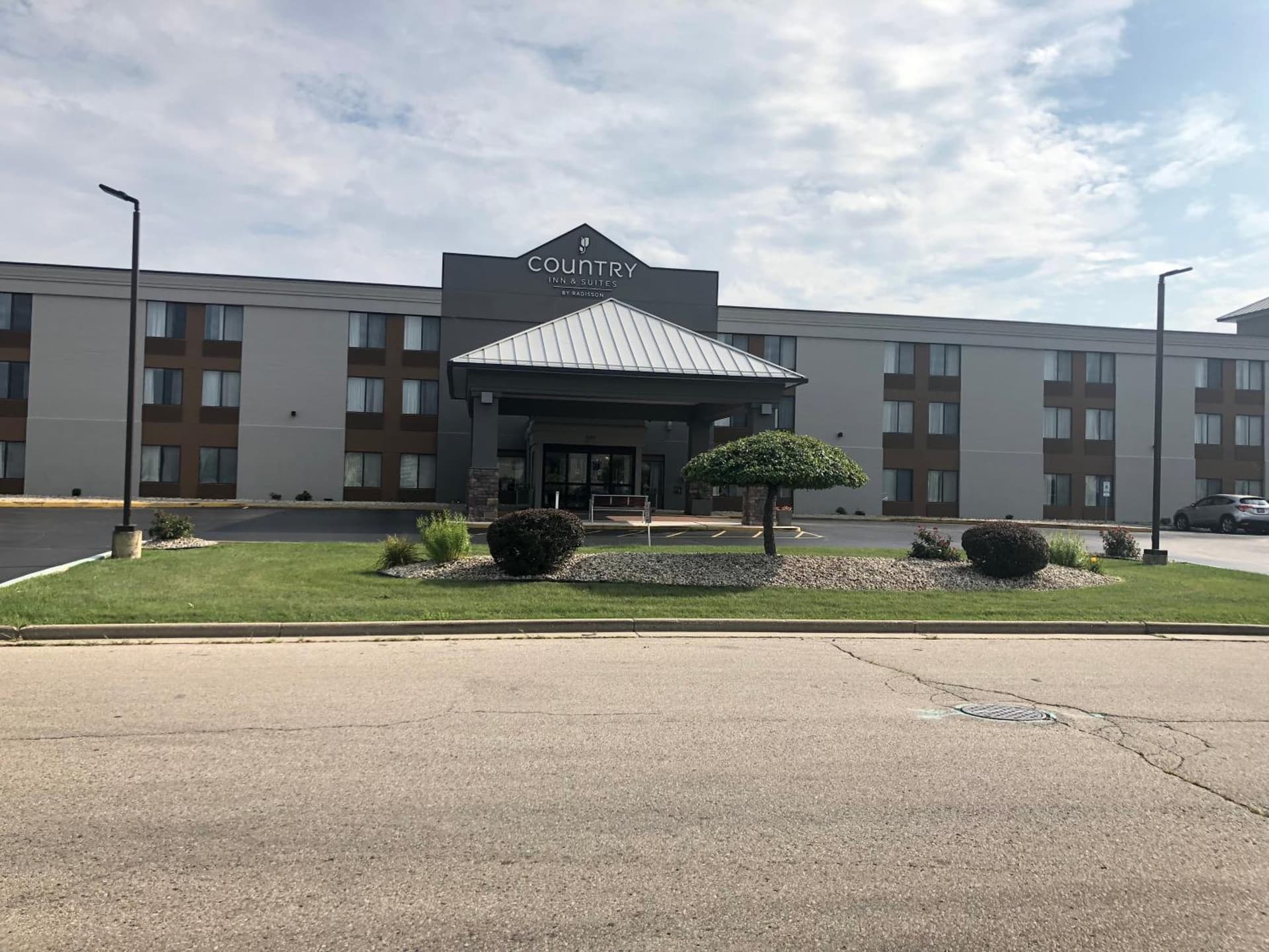 Country Inn & Suites by Radisson, Mt Pleasant-Racine West, WI gallery photo in Sturtevant, WI — image 61