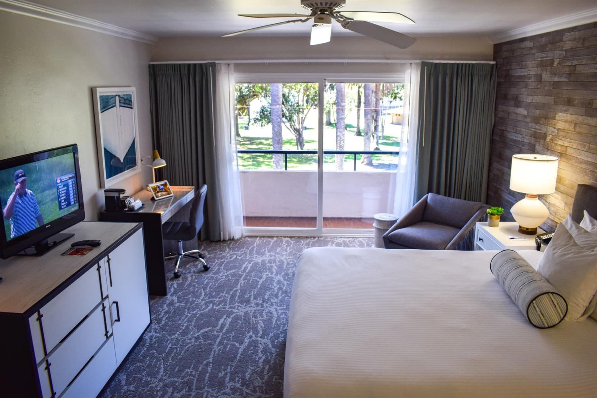 Beachside Inn gallery photo in Santa Barbara, CA — image 170