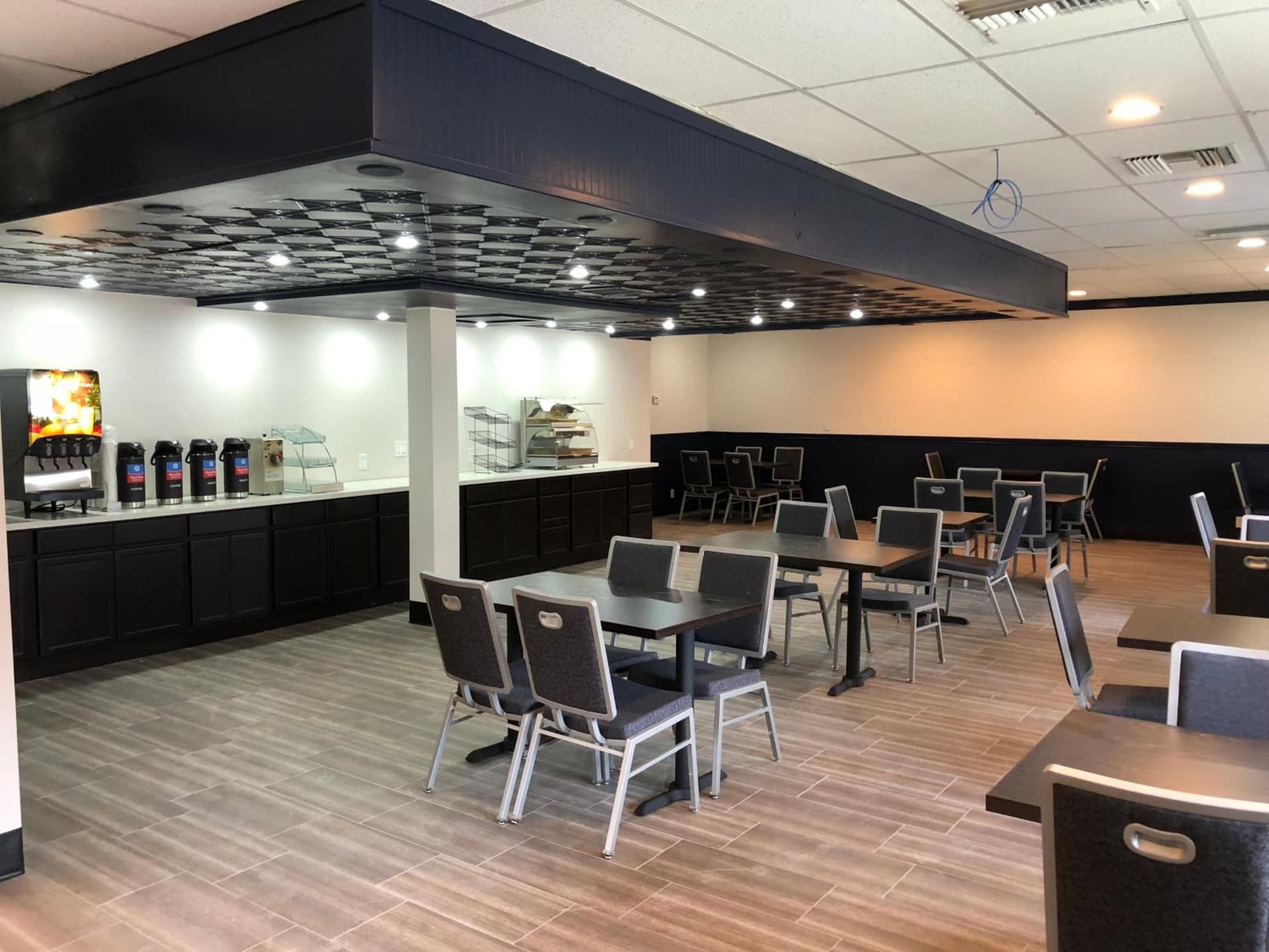 SureStay Plus Hotel by Best Western Sacramento Cal Expo gallery photo in Sacramento, CA — image 15