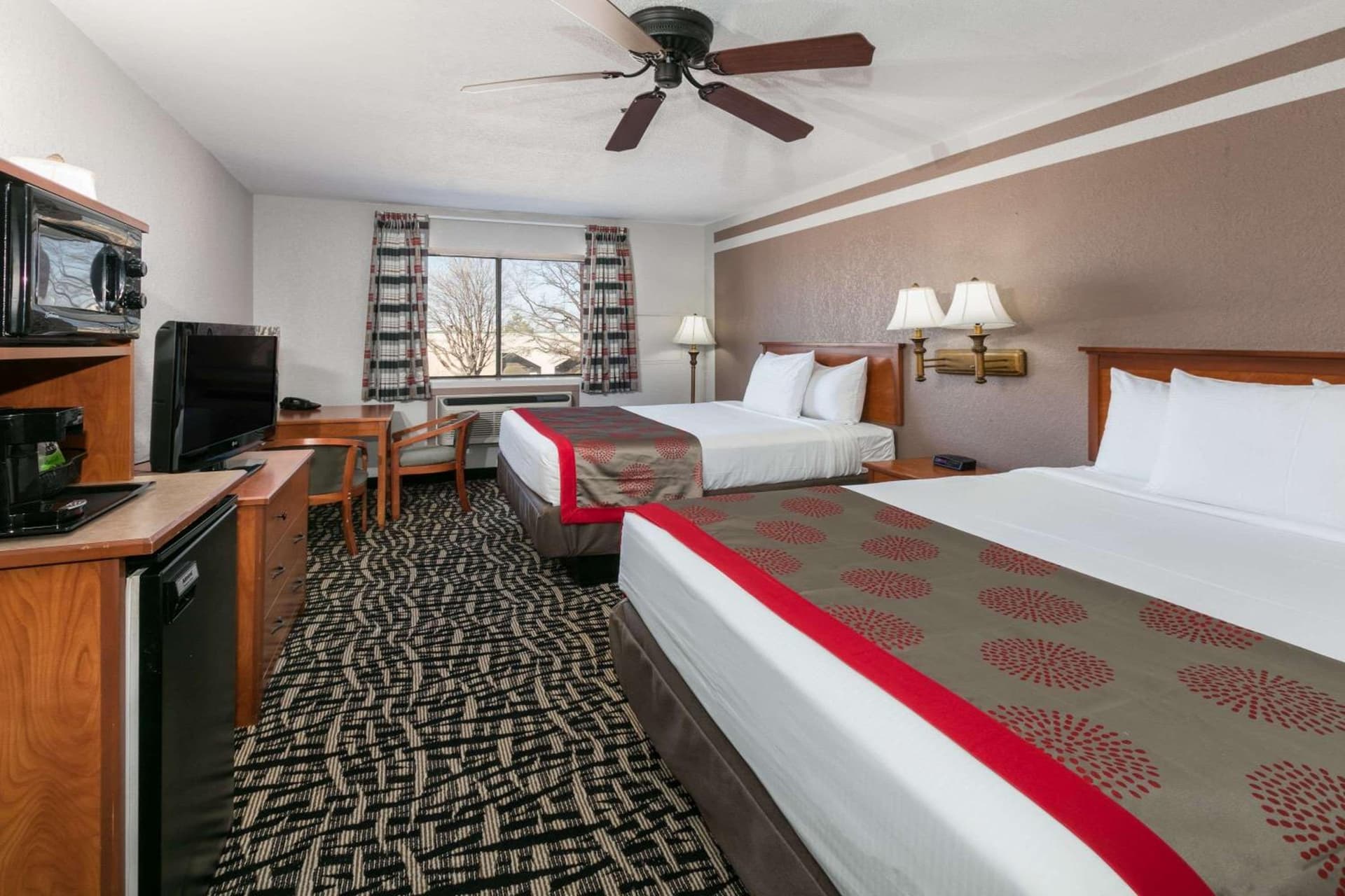 Ramada by Wyndham Oklahoma City Airport North gallery photo in Oklahoma City, OK — image 23