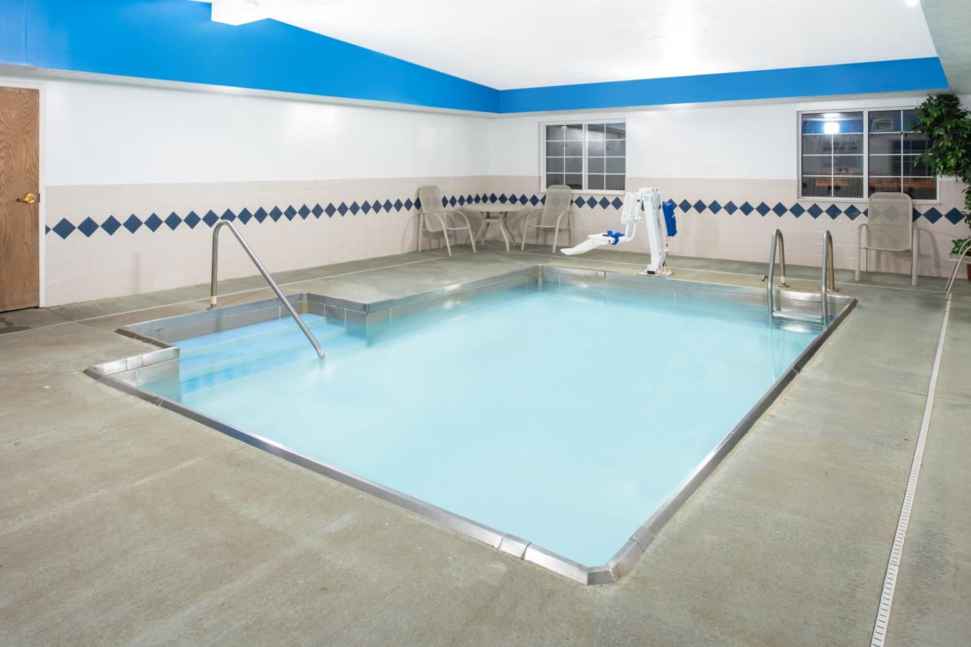 Microtel Inn & Suites by Wyndham Springfield gallery photo in Springfield, IL — image 10
