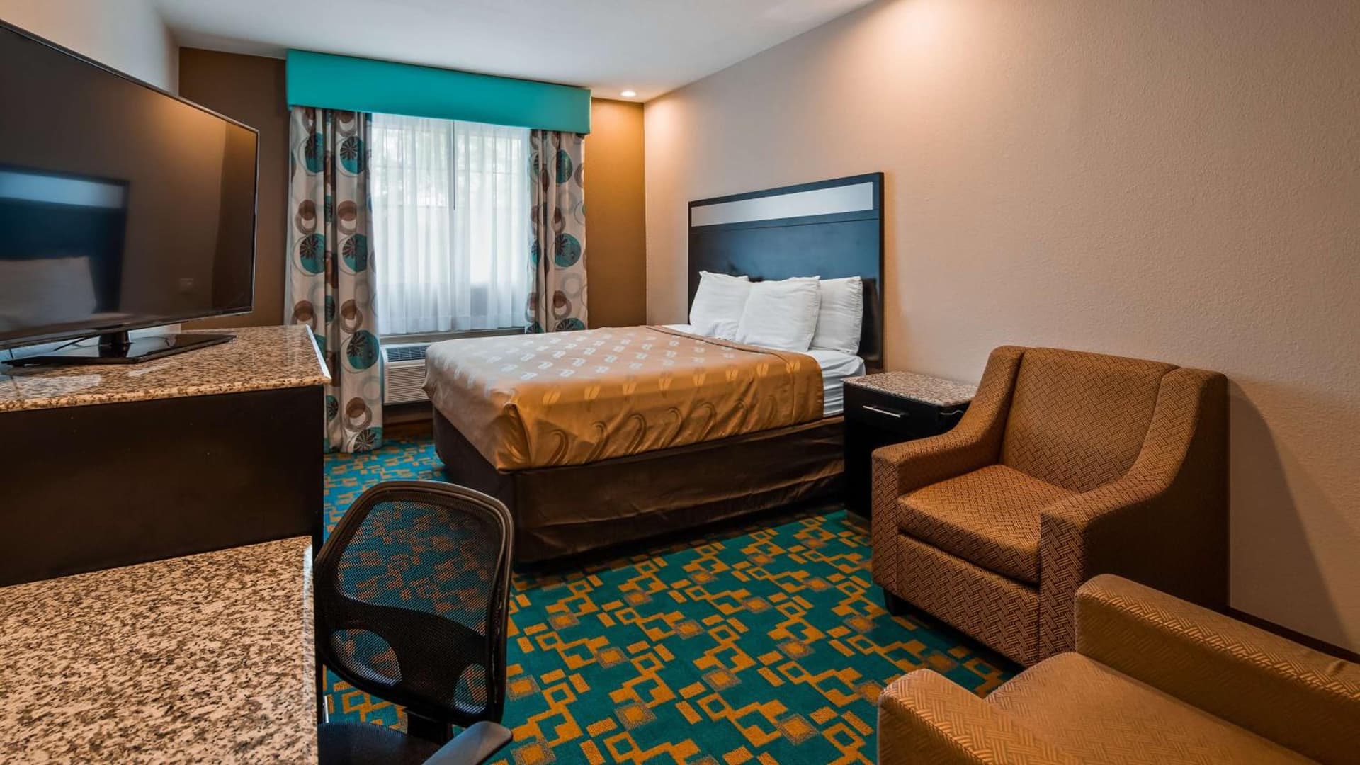SureStay Hotel by Best Western Brownsville gallery photo in Brownsville, TX — image 7