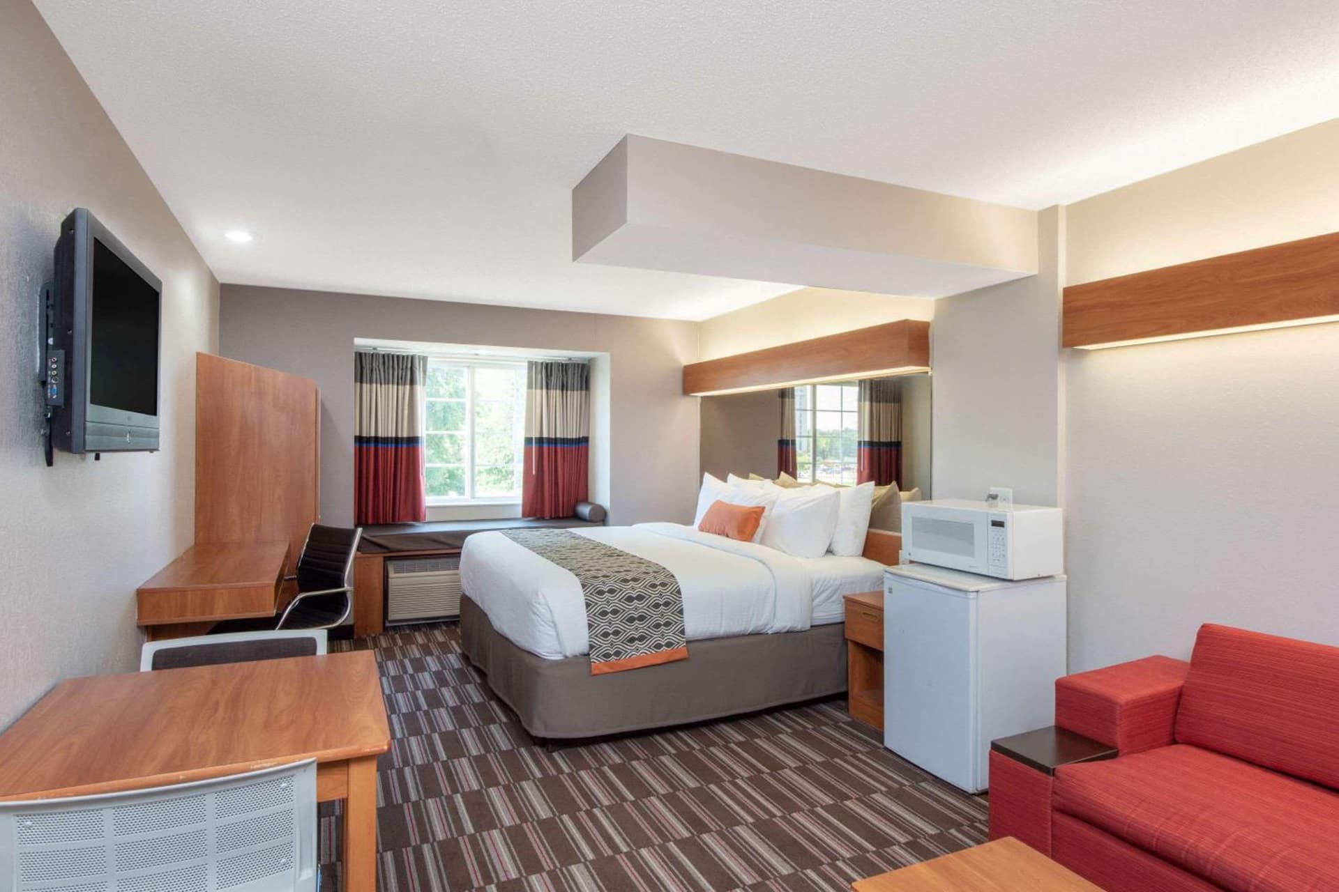 Microtel Inn & Suites by Wyndham Springfield gallery photo in Springfield, IL — image 50